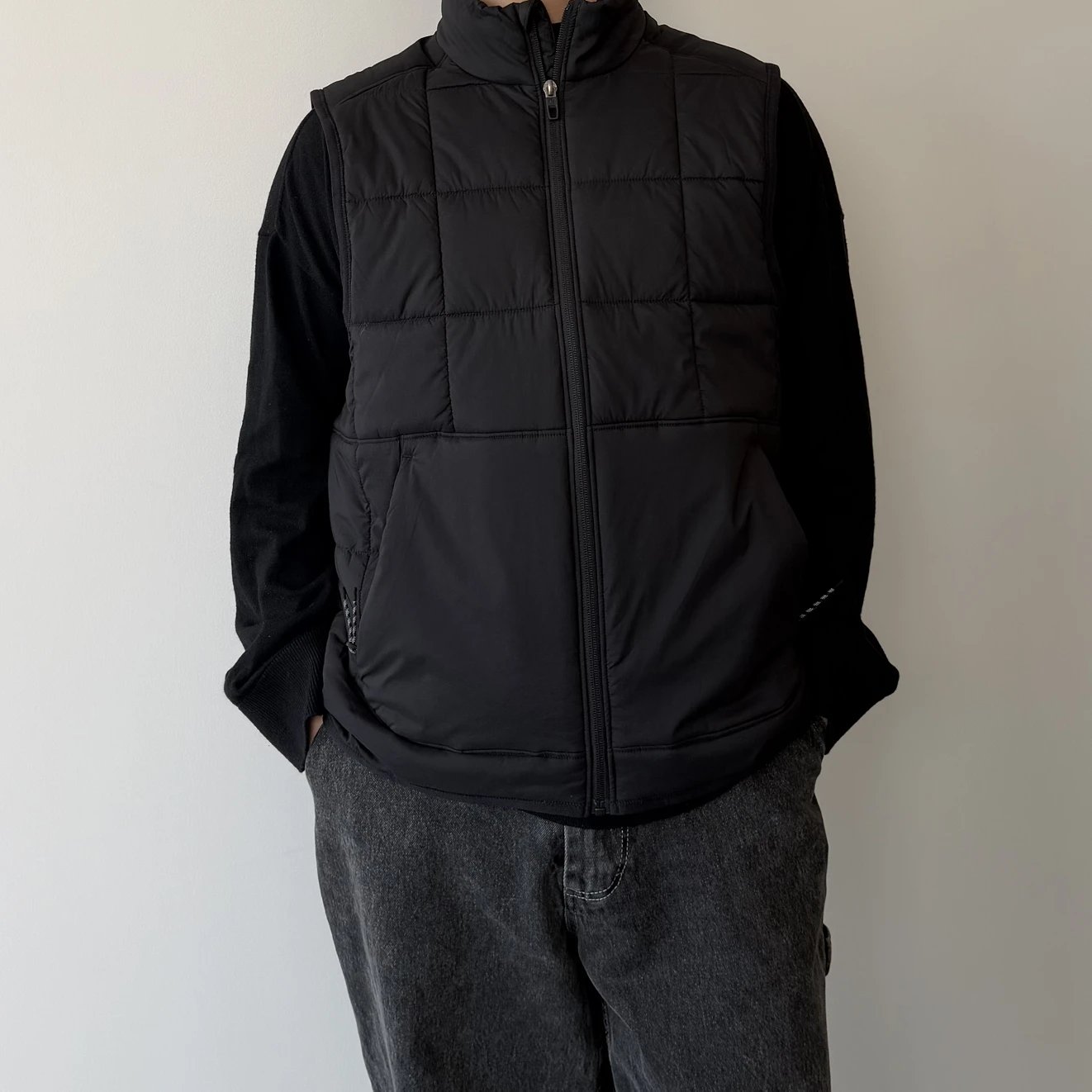 RD-C311 · Lightweight Insulated Vest showcase view 10