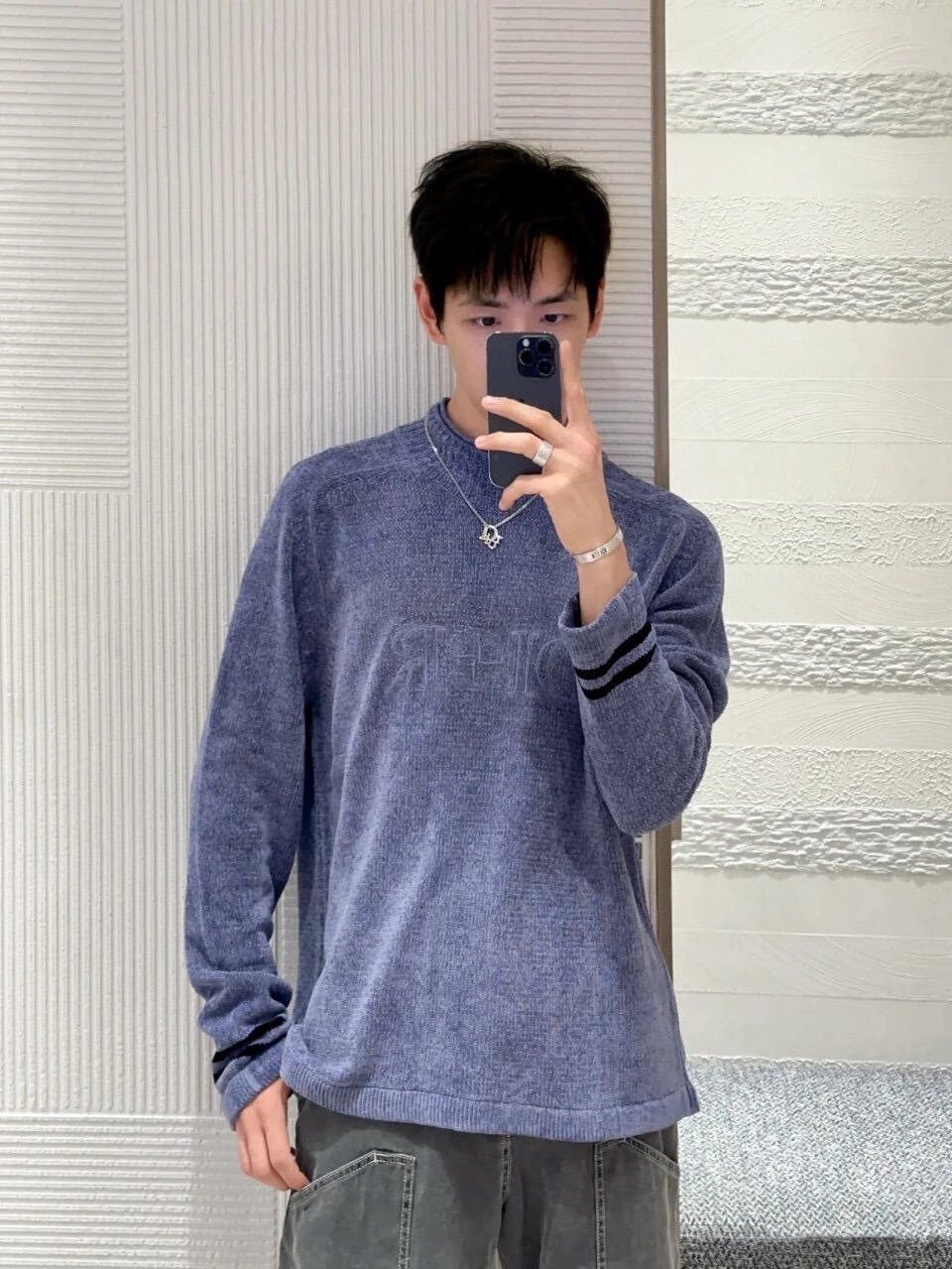 RD-C355 · Embroidered Turtleneck Sweater – Blue-Purple showcase view 2