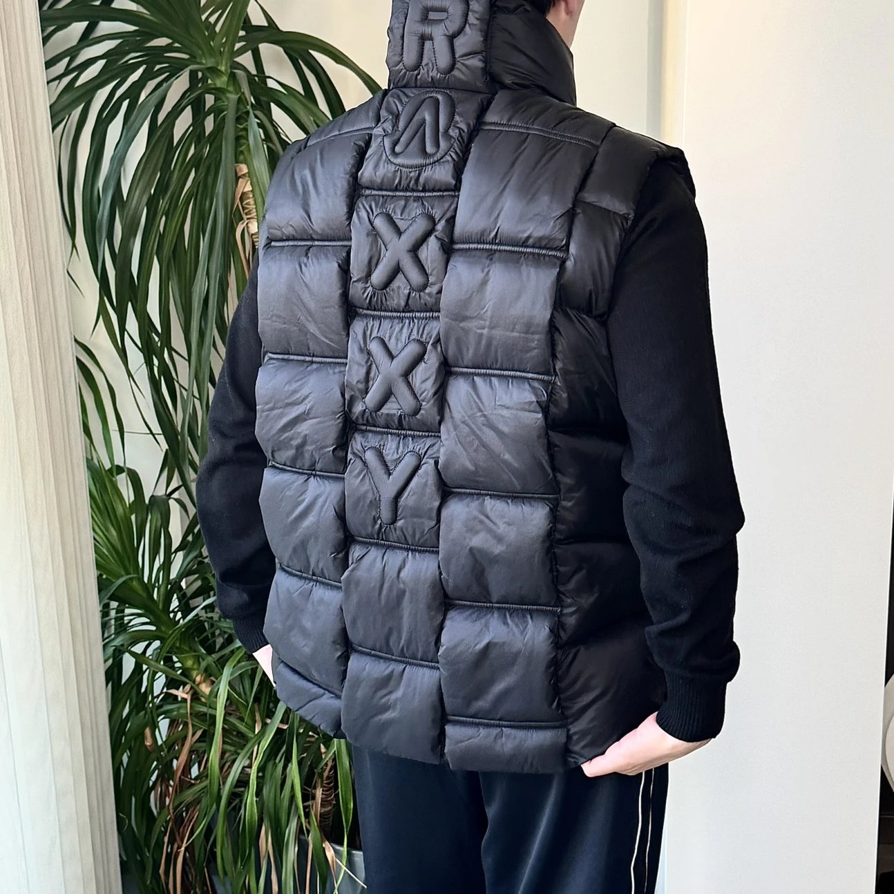 RD-C312 · Mon x RAxxy Ladder Down Vest showcase view 3
