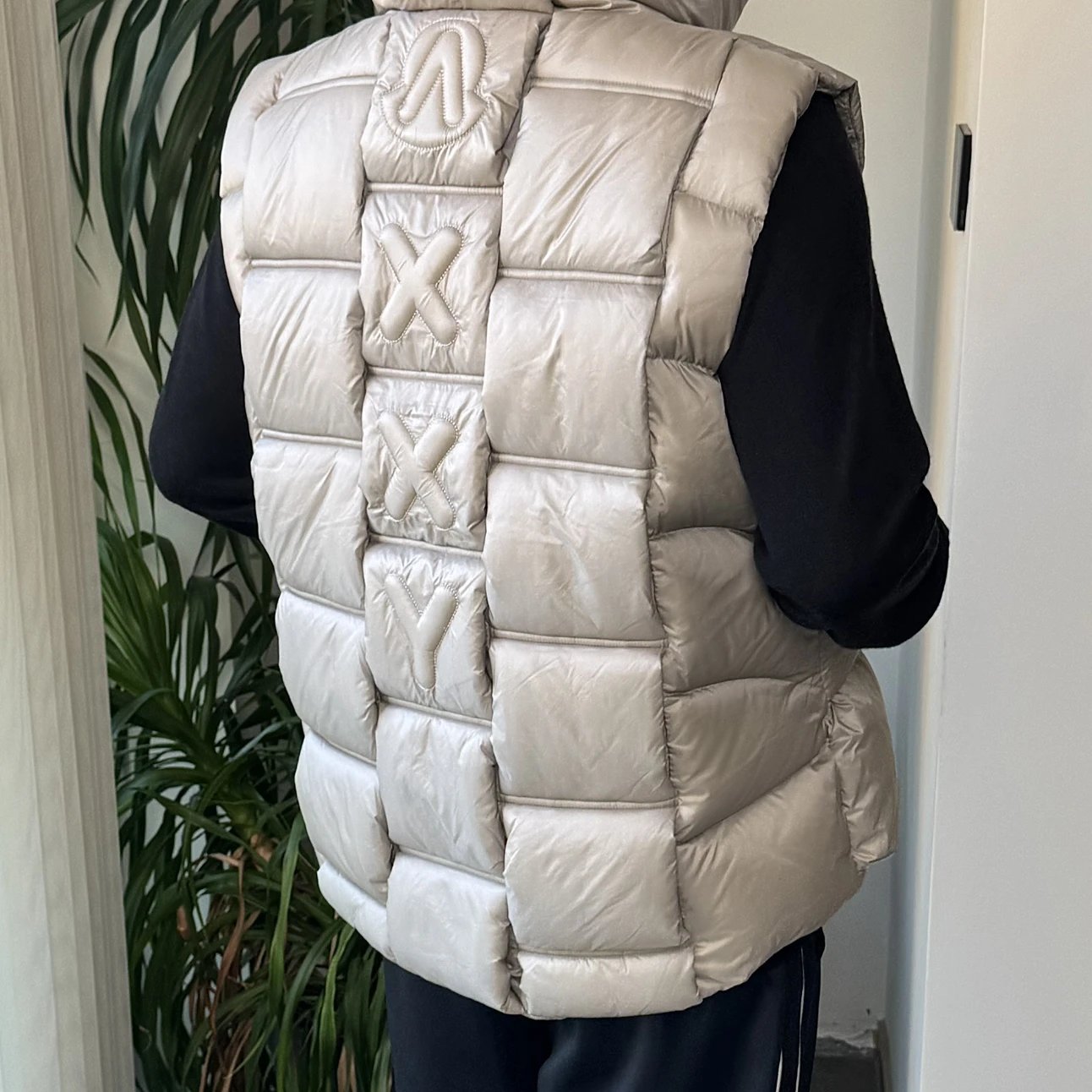 RD-C312 · Mon x RAxxy Ladder Down Vest showcase view 8