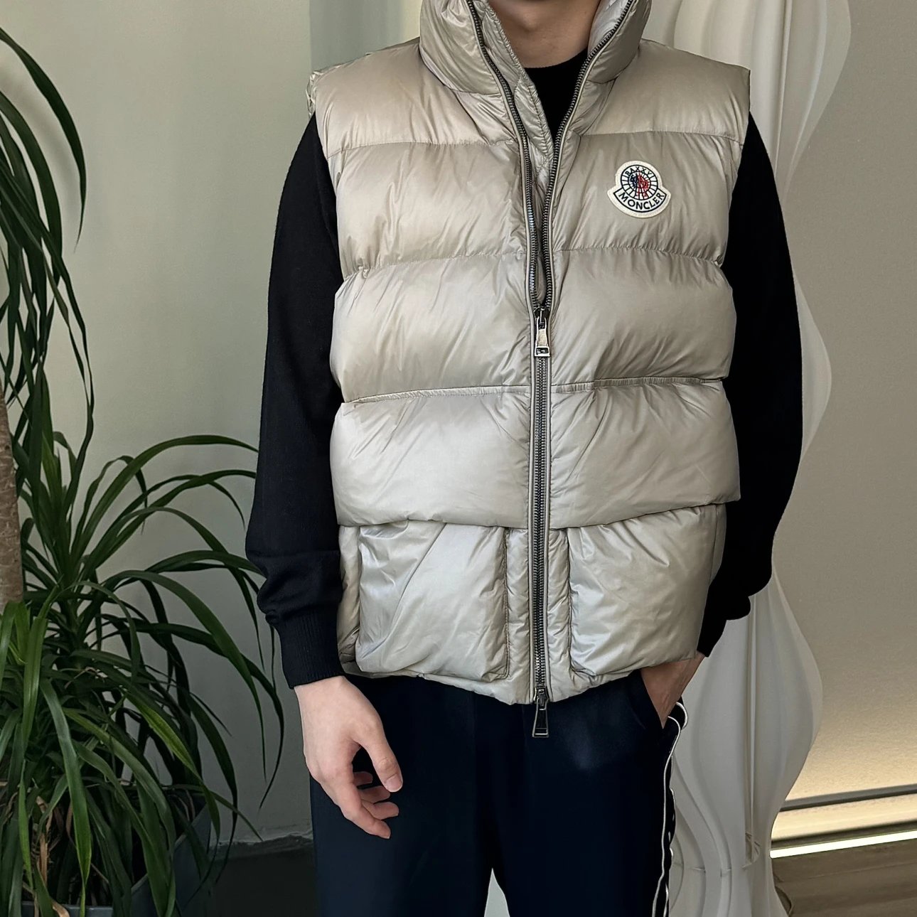 RD-C312 · Mon x RAxxy Ladder Down Vest showcase view 9