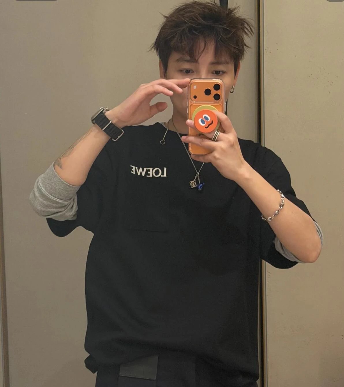 RD-C130 · Embroidered Pocket T-Shirt showcase view 4