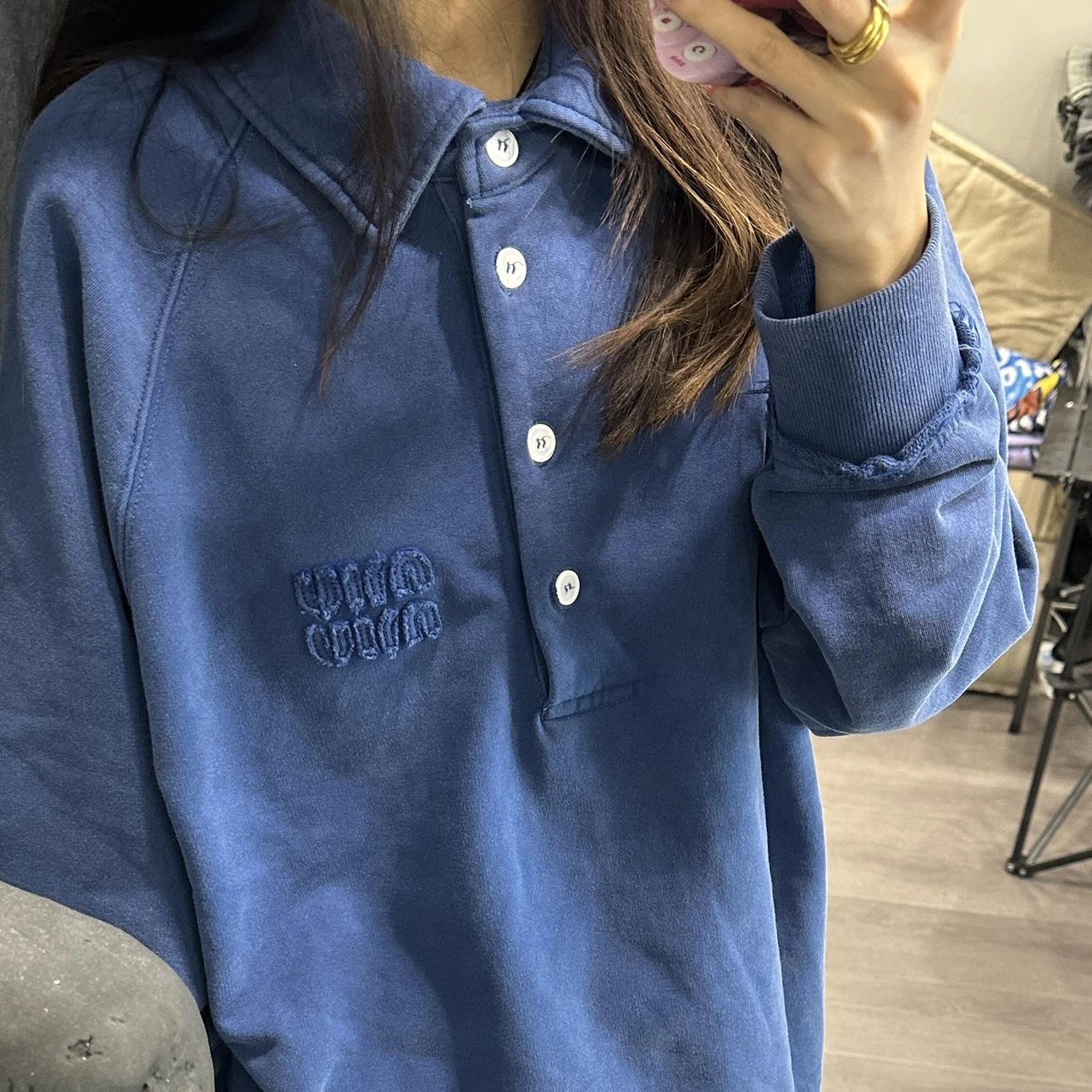 RD-C392 · Washed Blue Polo-Collar Sweatshirt showcase view 7
