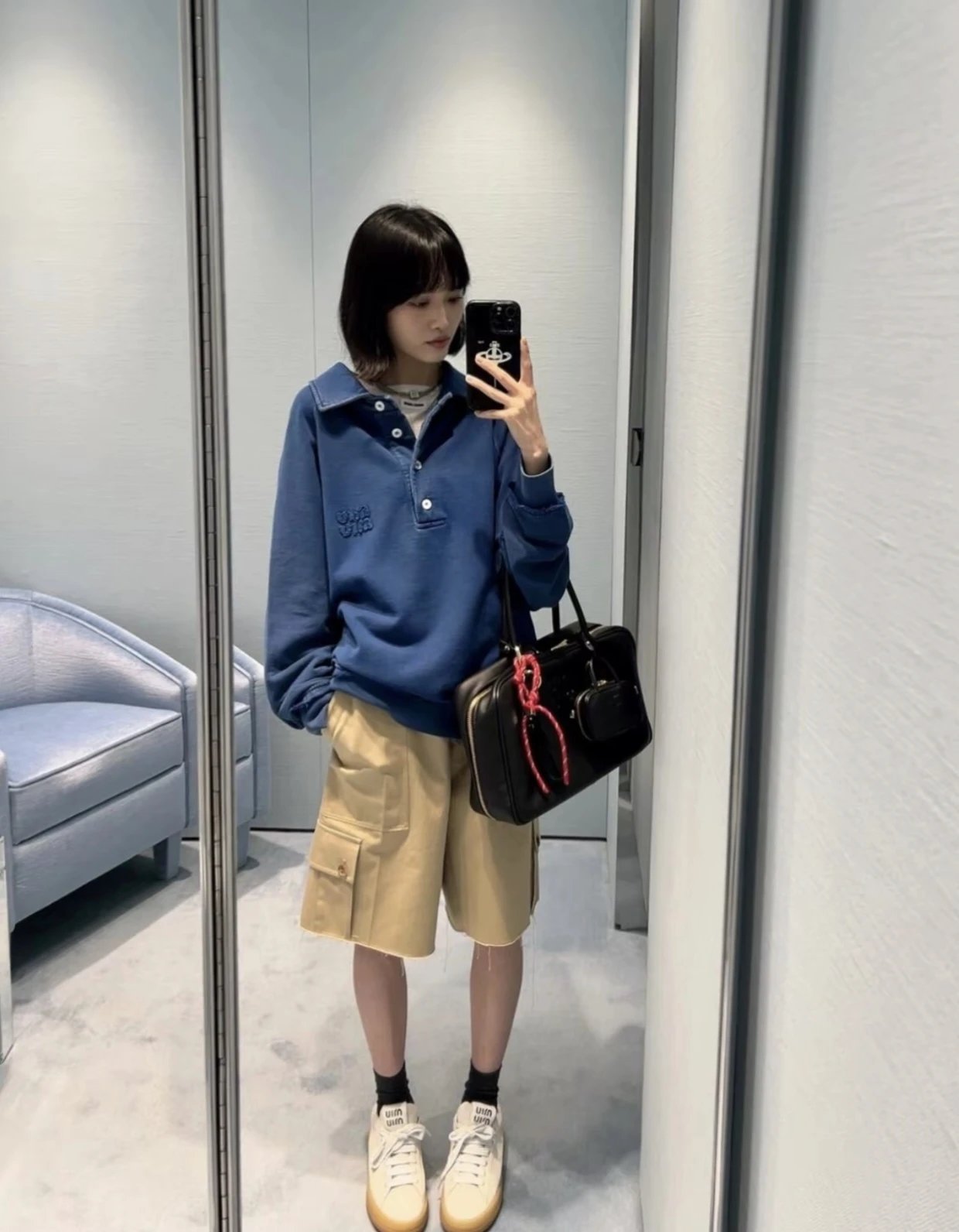 RD-C392 · Washed Blue Polo-Collar Sweatshirt showcase view 9