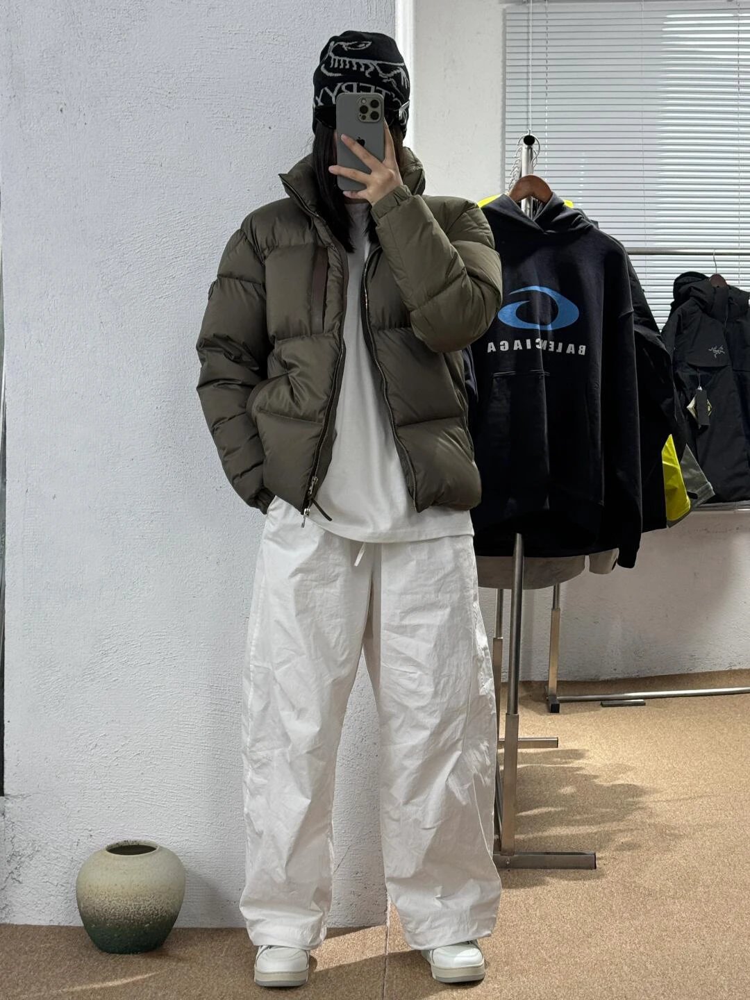 RD-C313 · Besbre Matte Down Jacket showcase view 13