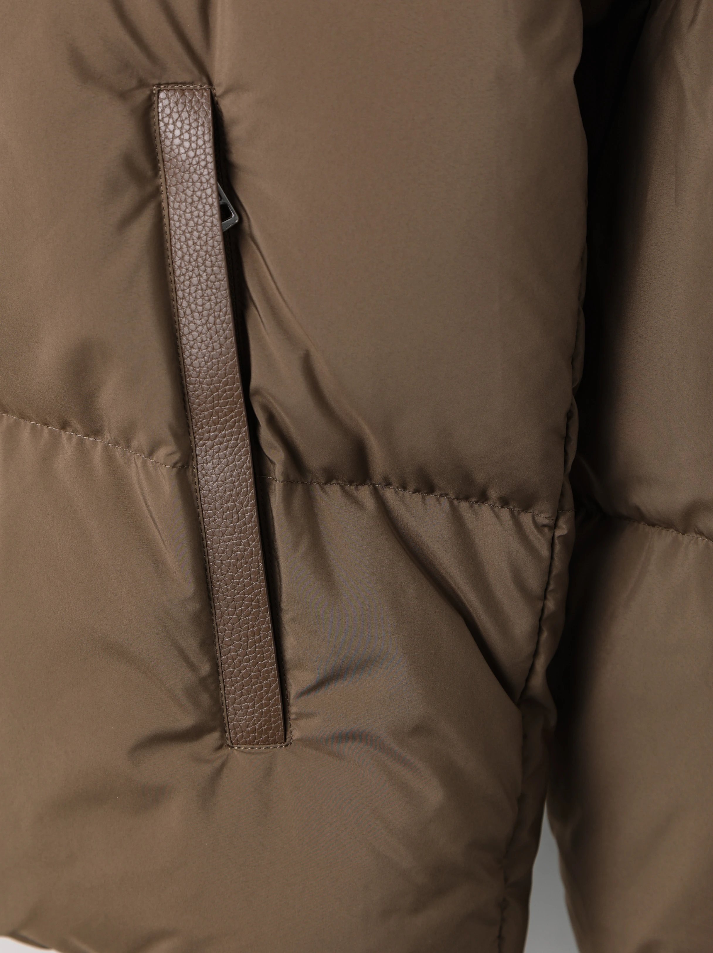 RD-C313 · Besbre Matte Down Jacket showcase view 23