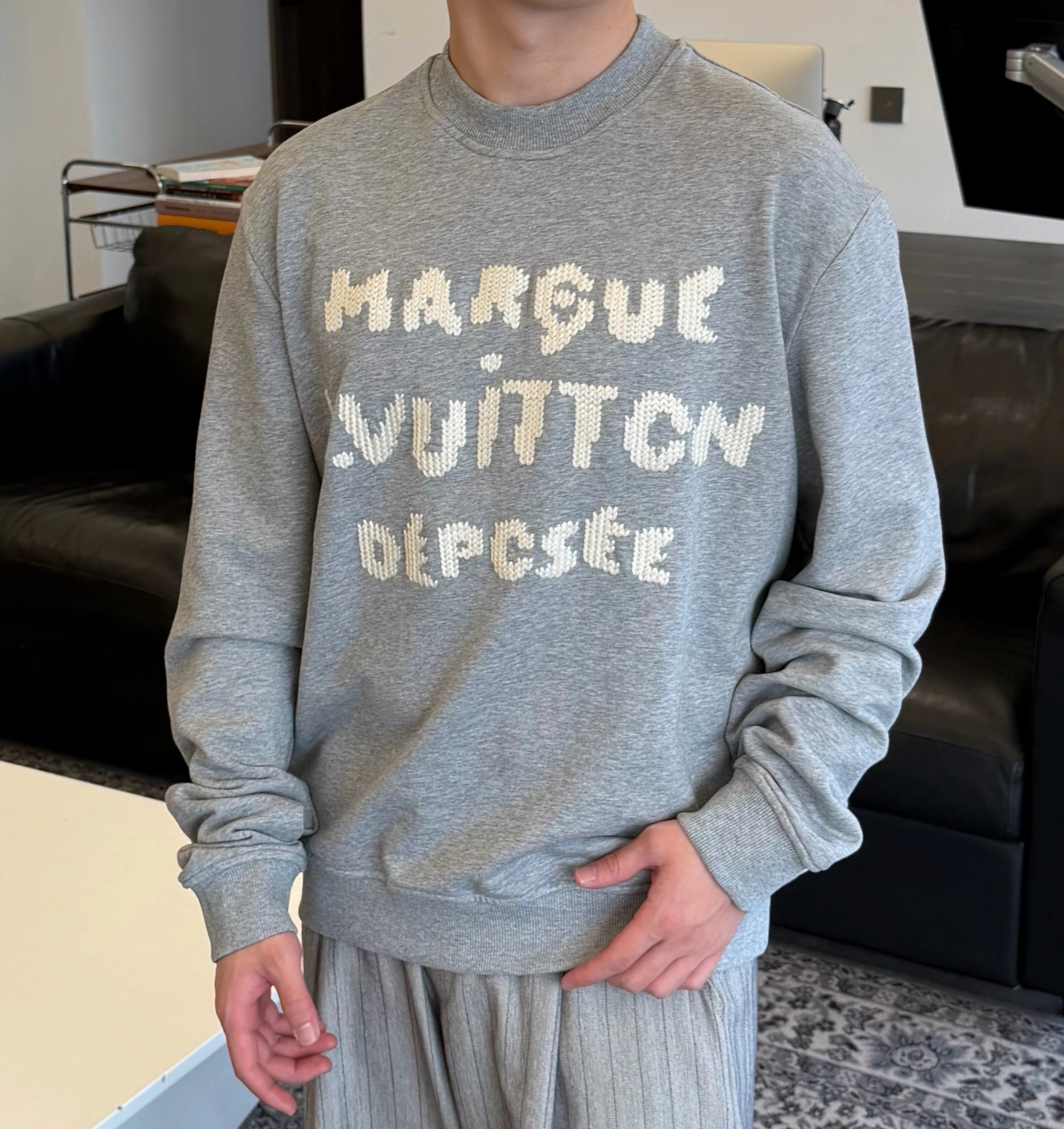 RD-C256 · Water-Soluble Embroidered Grey Crewneck Sweatshirt showcase view 1