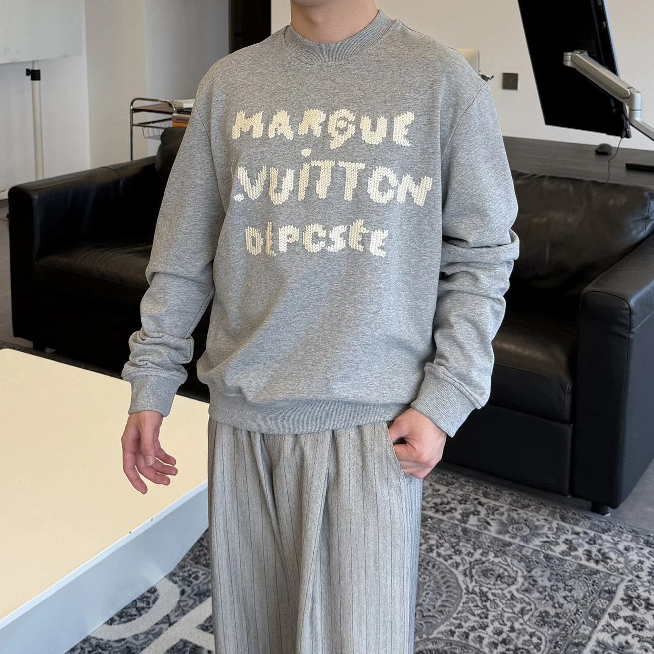 RD-C256 · Water-Soluble Embroidered Grey Crewneck Sweatshirt showcase view 2