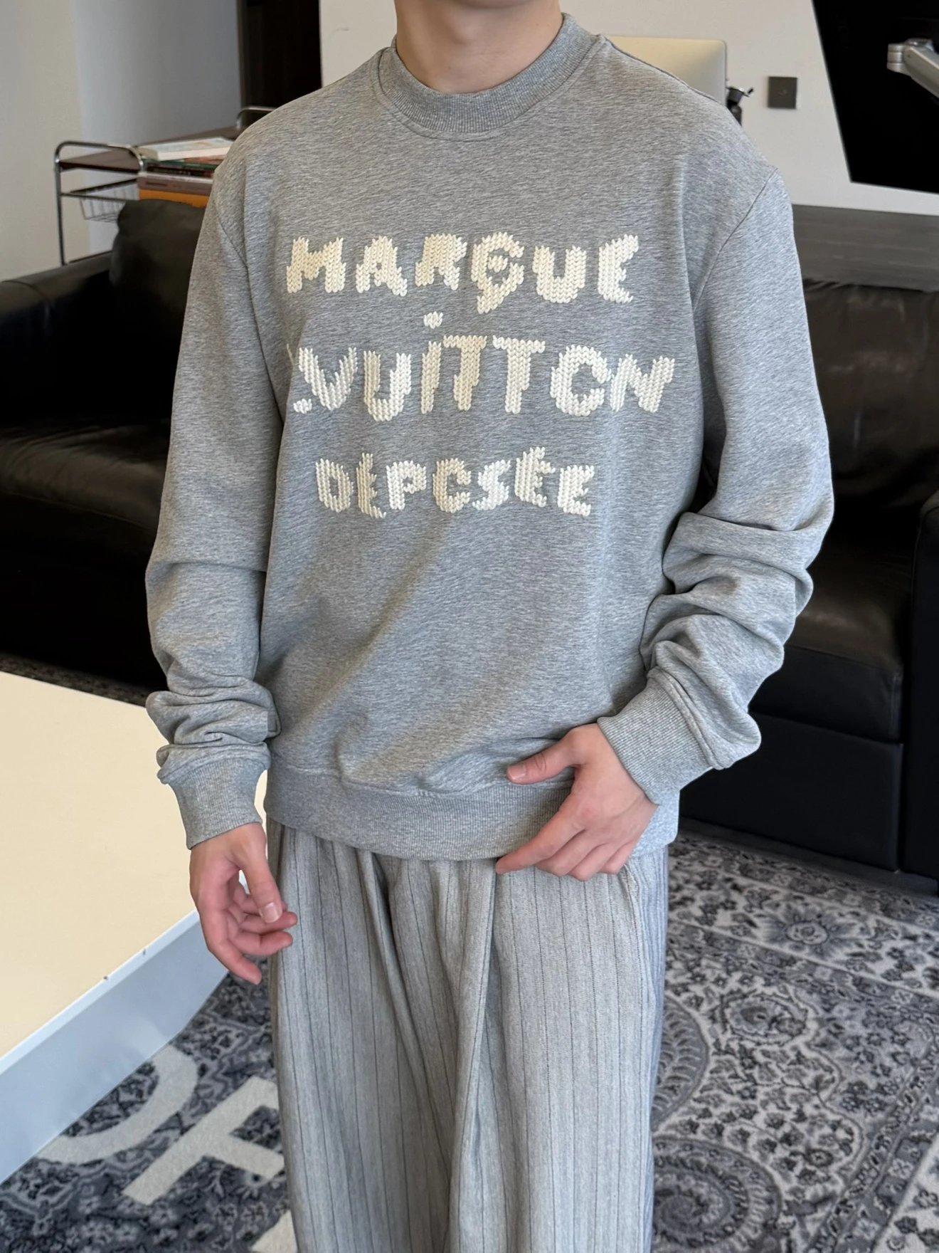 RD-C256 · Water-Soluble Embroidered Grey Crewneck Sweatshirt showcase view 15
