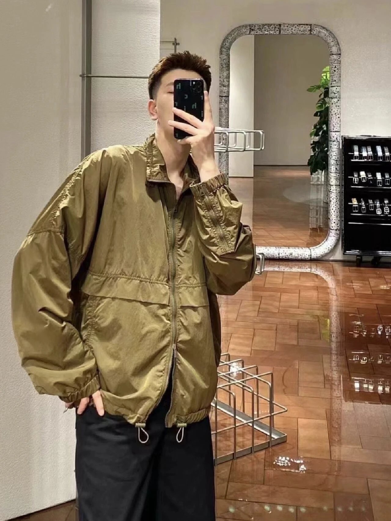 RD-C024 · Lightweight Stand-Collar Zip Jacket showcase view 2