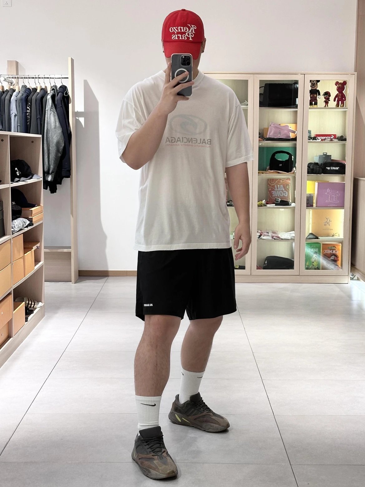 RD-C284 · Logo Sports Shorts showcase view 3