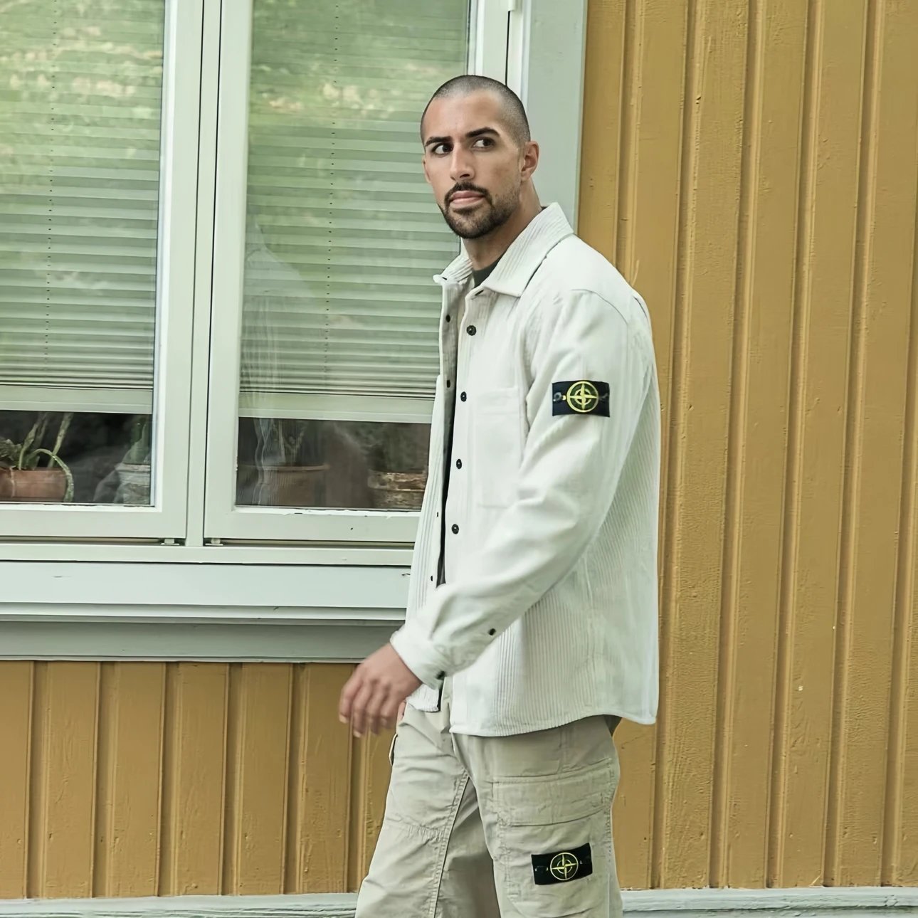 RD-C331 · Beige Corduroy Jacket Shirt showcase view 2