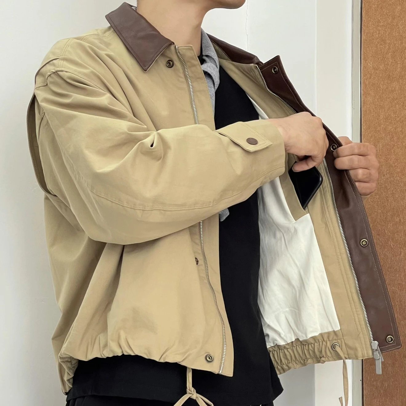 RD-C220 · Leather-Trimmed Cotton Twill Short Jacket showcase view 4