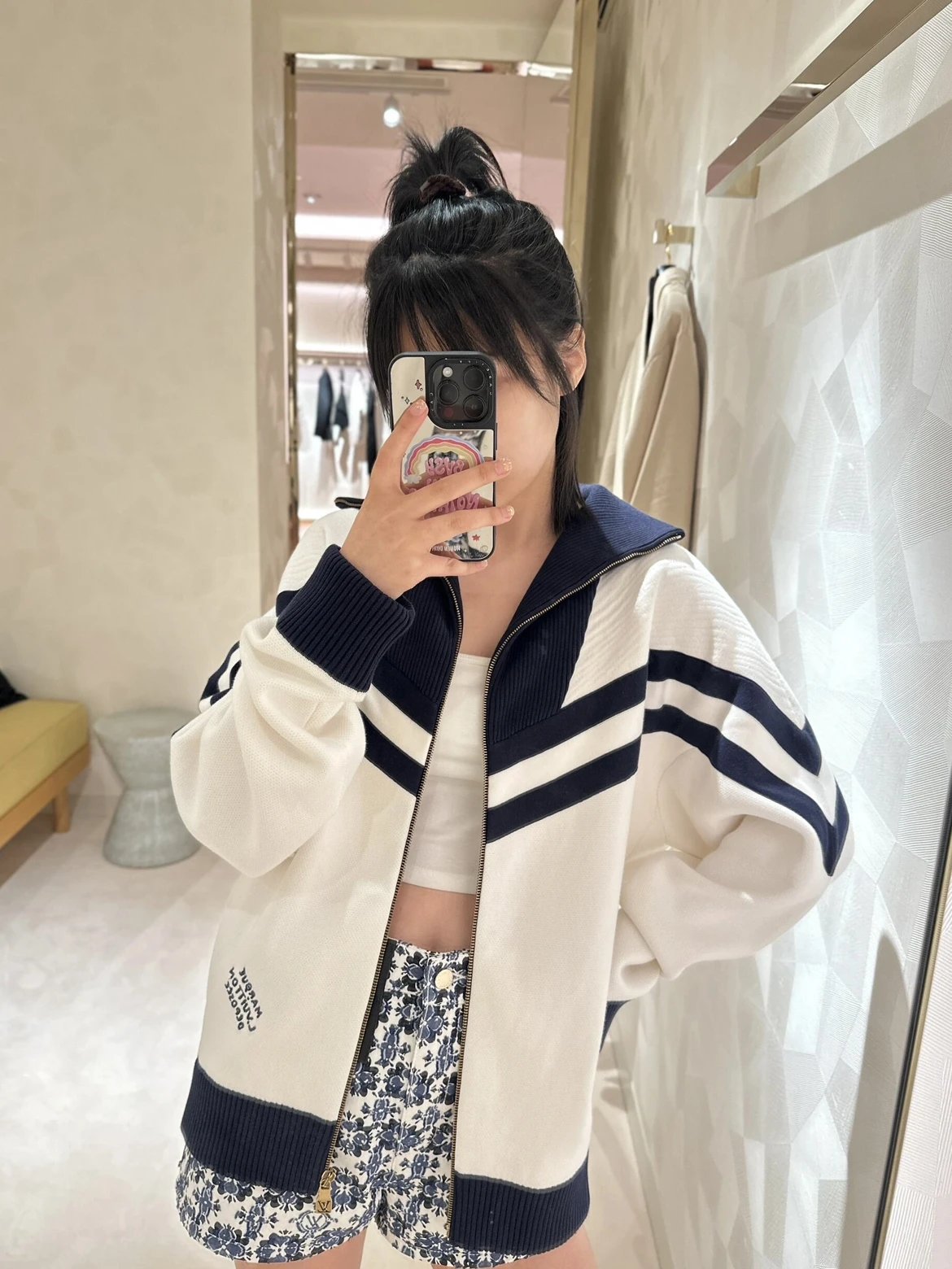 RD-C221 · Striped Stand-Collar Zip Jacket showcase view 11