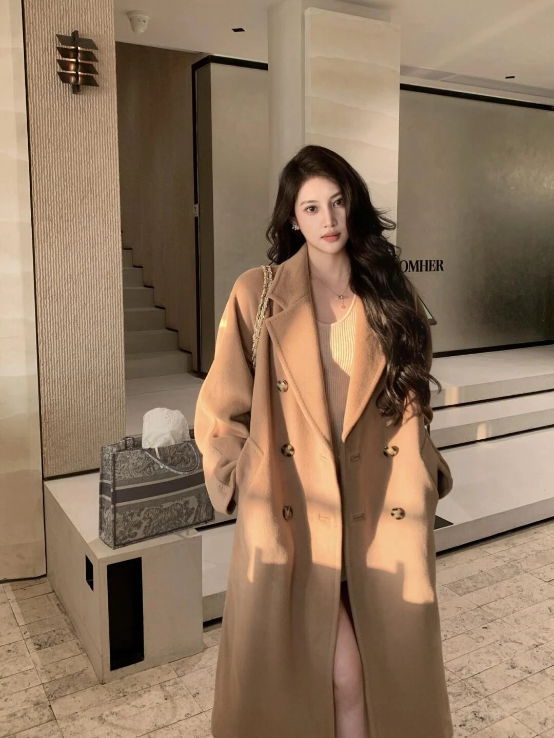 RD-C222 · 101801 Virgin Wool–Cashmere Long Coat showcase view 12