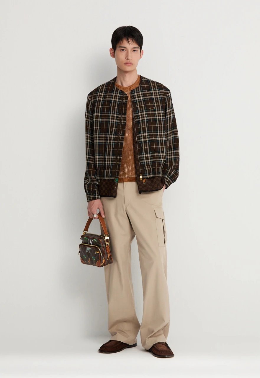 RD-C412 · Embroidered Multi-Pocket Straight Cargo Trousers showcase view 8