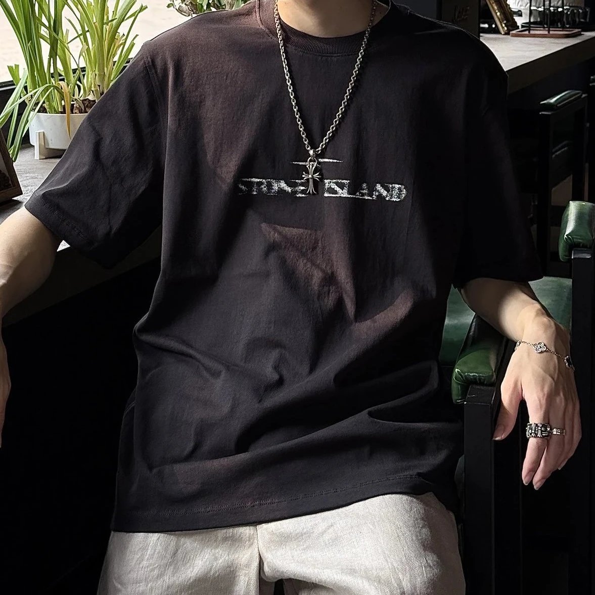 RD-C140 · Year of the Horse Graphic T-Shirt showcase view 4