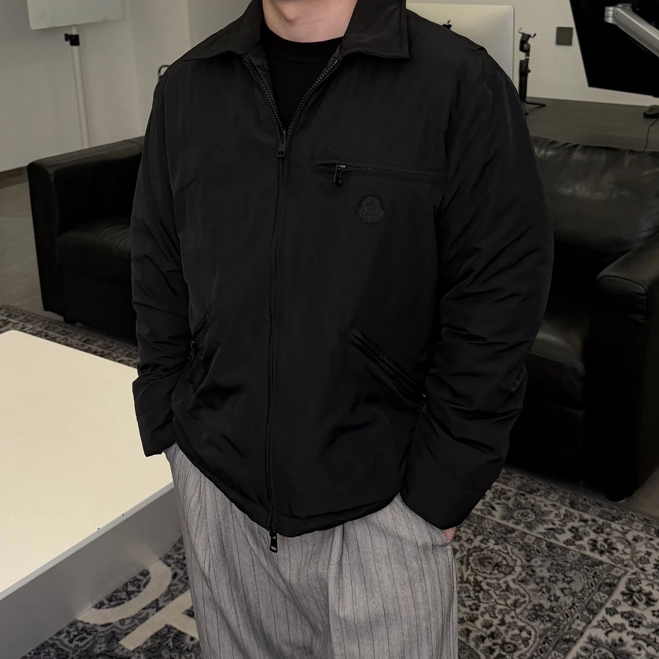 RD-C335 · Reversible Shirt-Collar Down Jacket showcase view 9