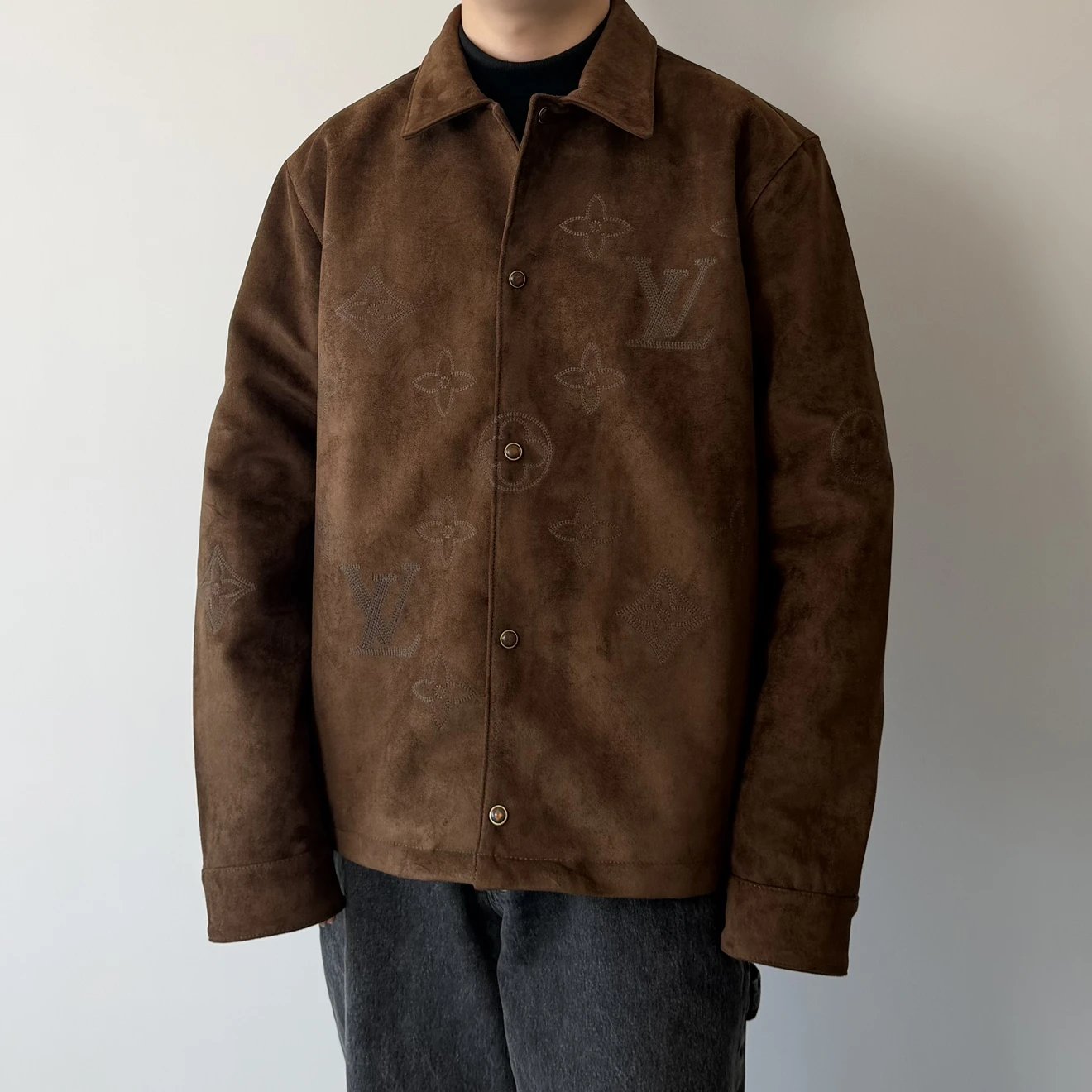 RD-C001 · Embroidered Full-Grain Suede Shirt Jacket showcase view 12