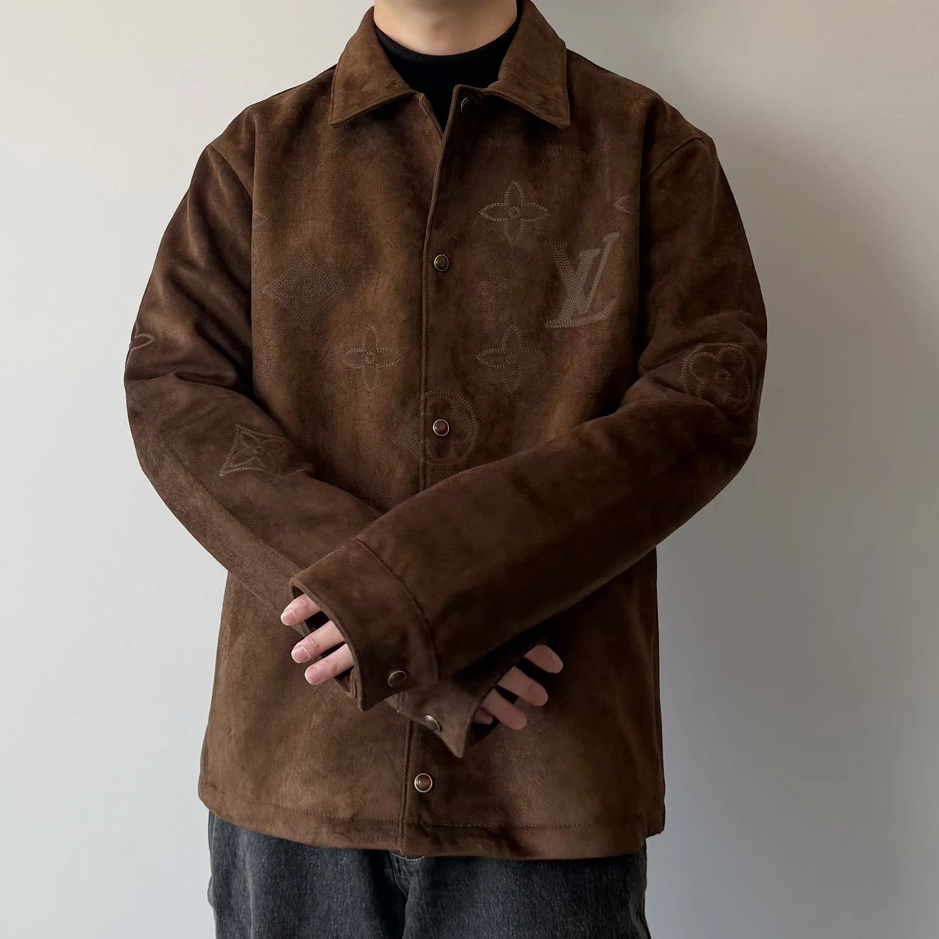 RD-C001 · Embroidered Full-Grain Suede Shirt Jacket showcase view 13