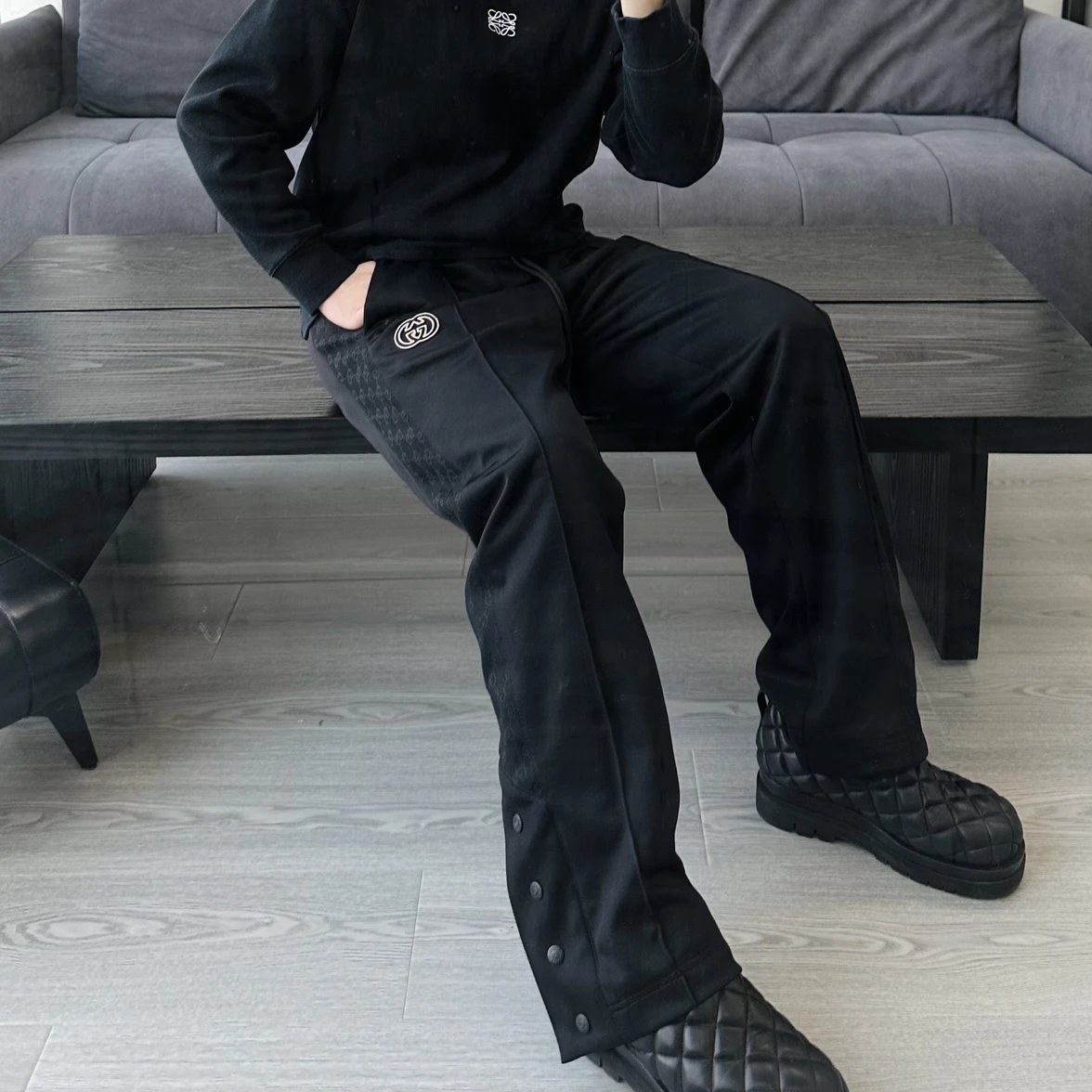 RD-C414 · Dark-Pattern Side-Stripe Straight-Leg Trousers showcase view 5