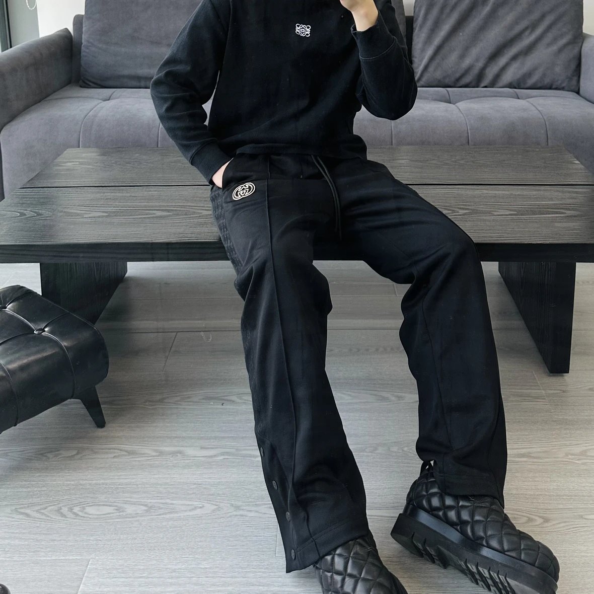 RD-C414 · Dark-Pattern Side-Stripe Straight-Leg Trousers showcase view 6