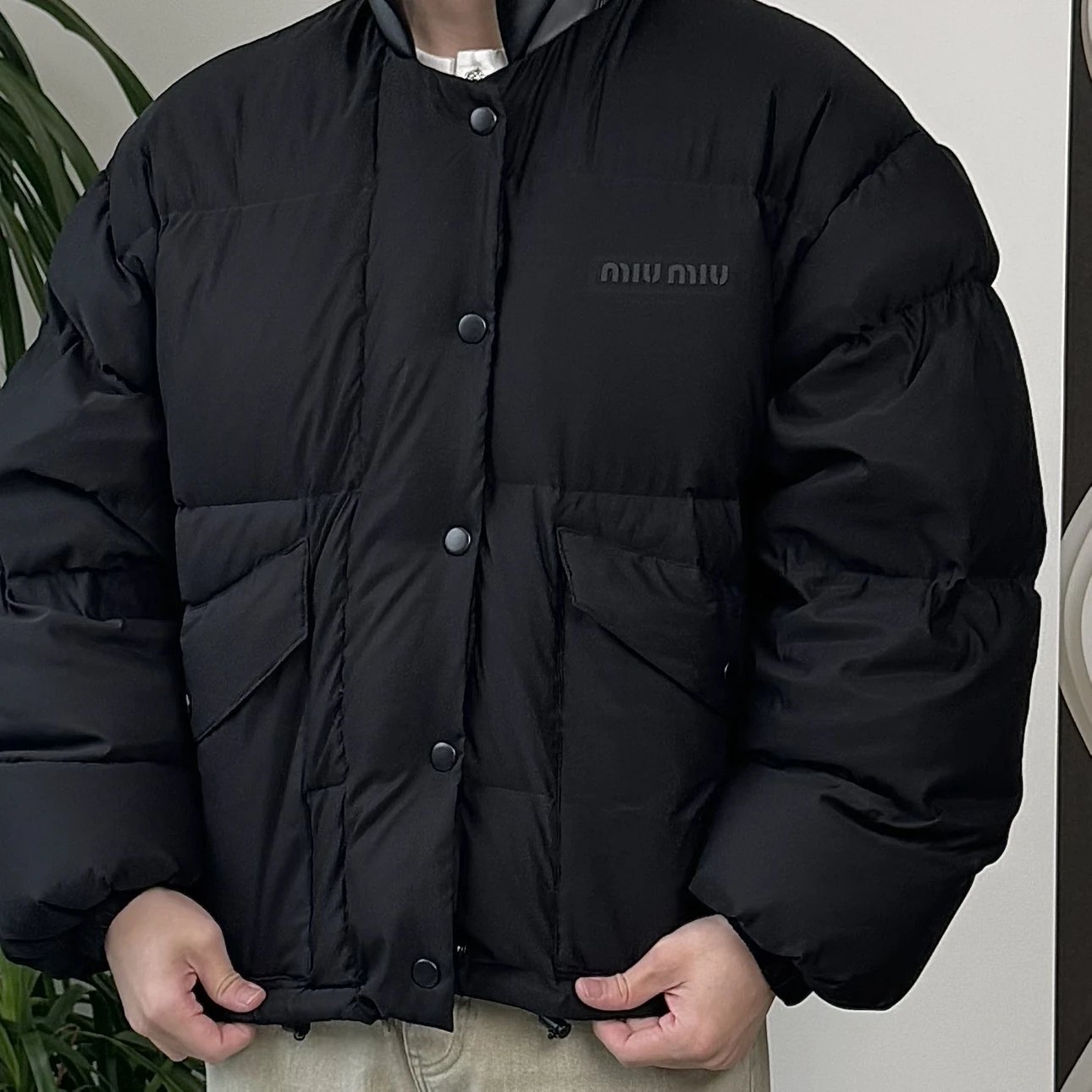 RD-C317 · Leather-Collar Cropped Down Jacket showcase view 9