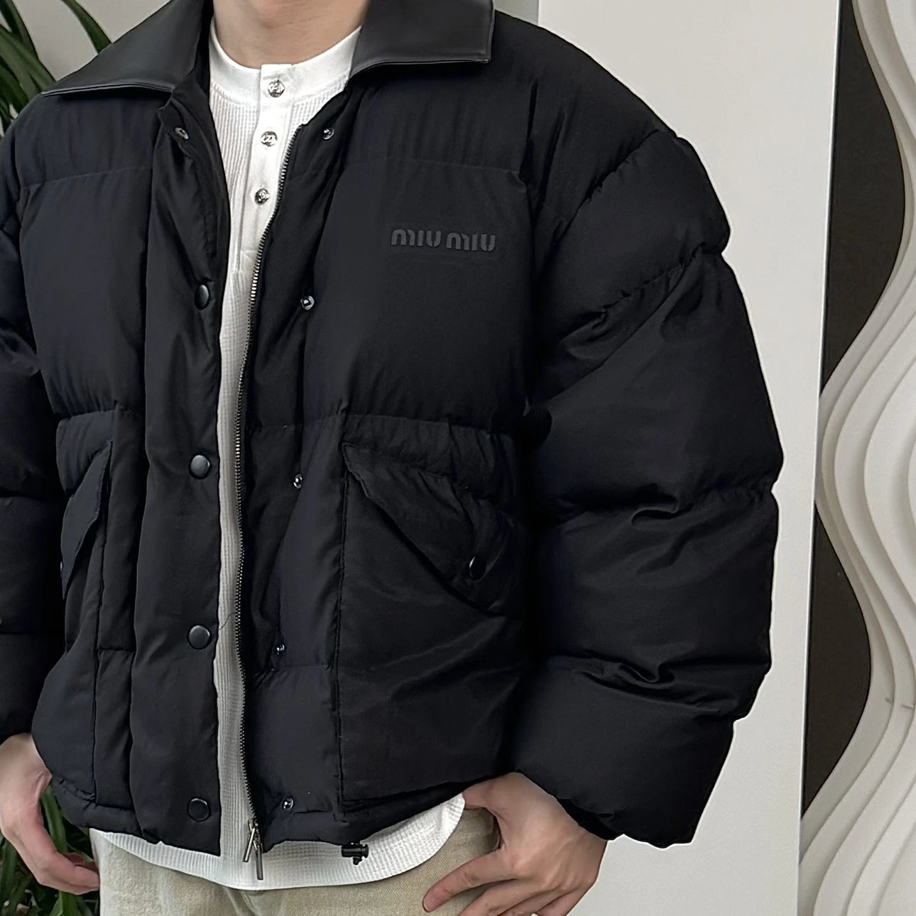 RD-C317 · Leather-Collar Cropped Down Jacket showcase view 11