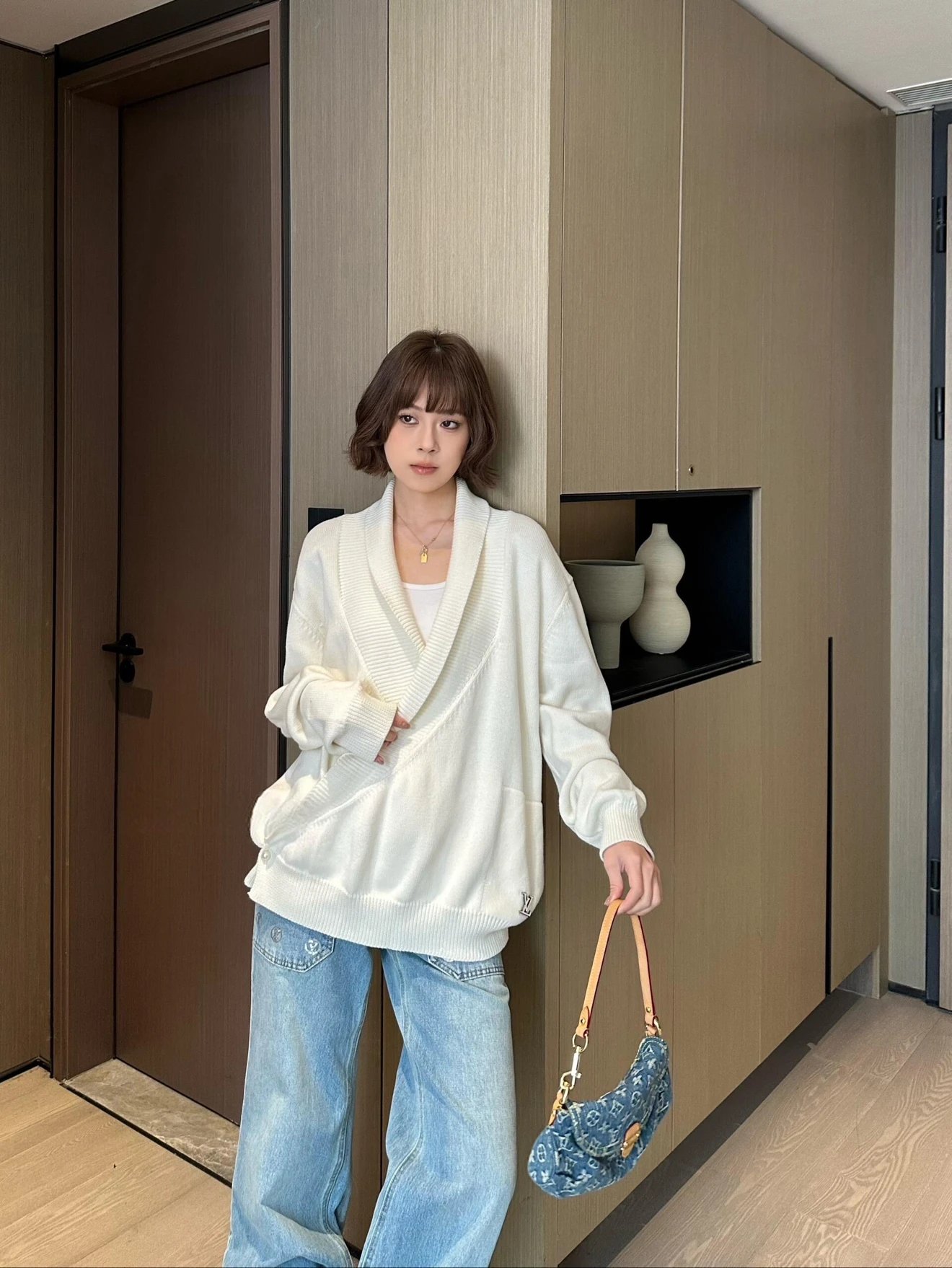 RD-C365 · Asymmetric Wool-Cotton Wrap Cardigan showcase view 3