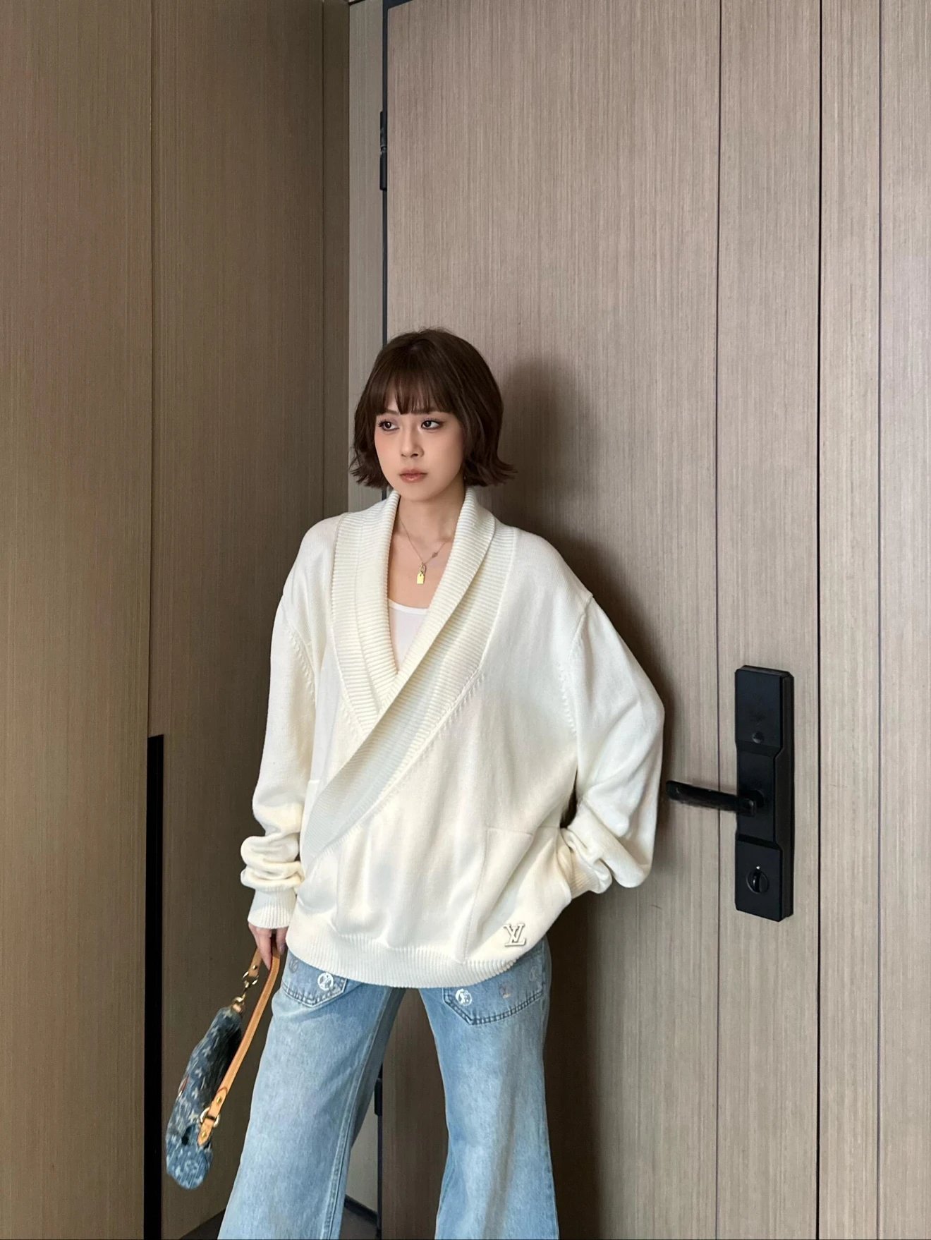 RD-C365 · Asymmetric Wool-Cotton Wrap Cardigan showcase view 8