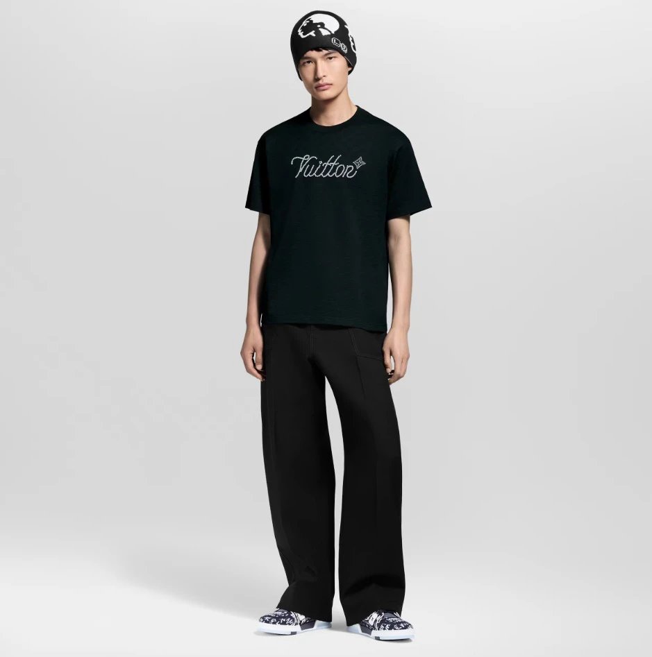 RD-C143 · Beaded Script Knit T-Shirt showcase view 8