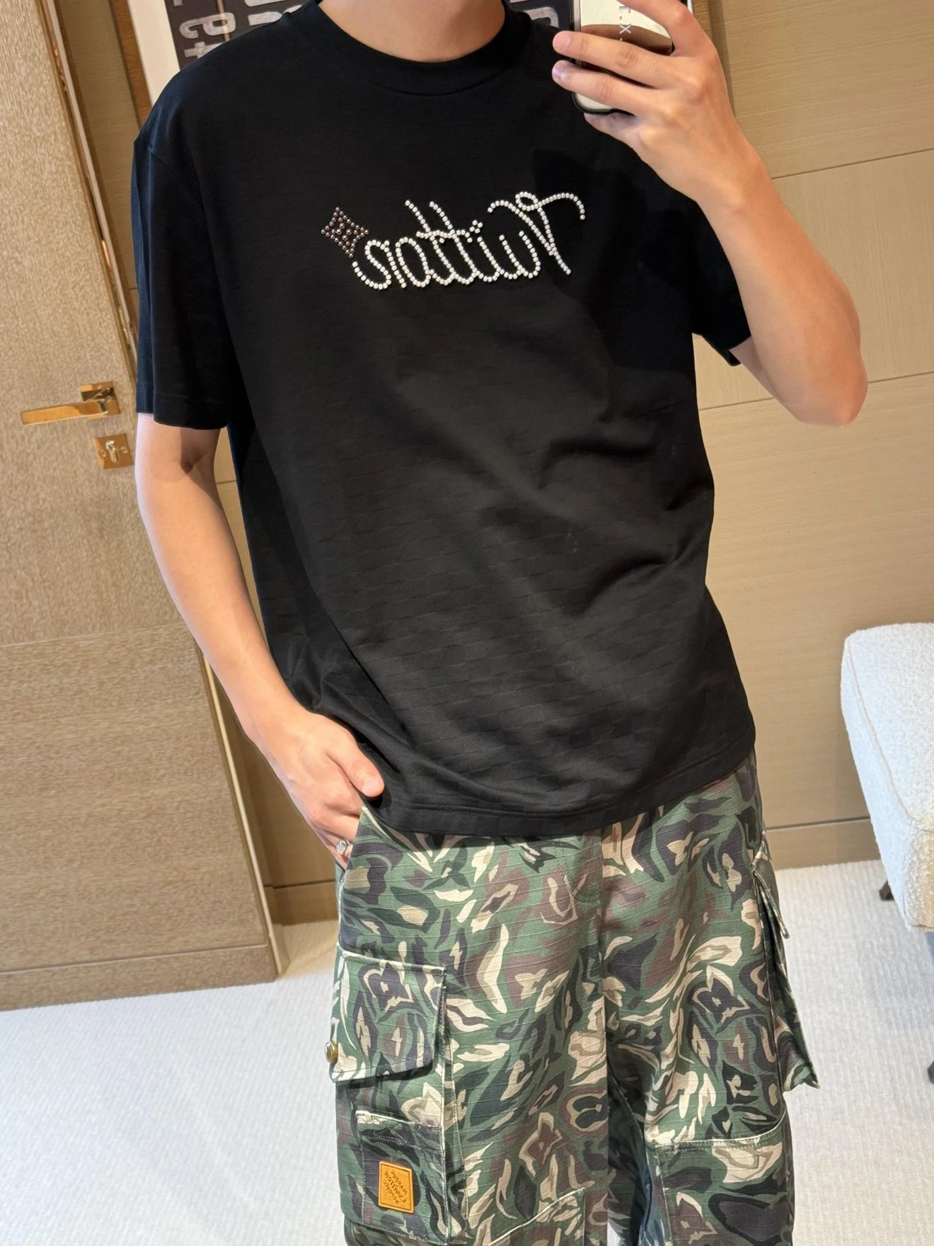 RD-C143 · Beaded Script Knit T-Shirt showcase view 11