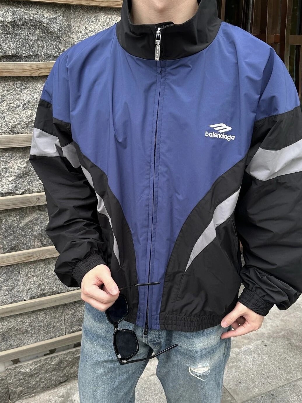 RD-C225 · Three-Color Logo Zip Jacket showcase view 5