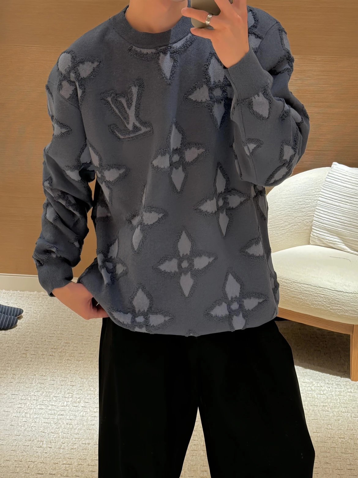 RD-C366 · Blue Tonal Logo-Pattern Crewneck Sweater showcase view 3