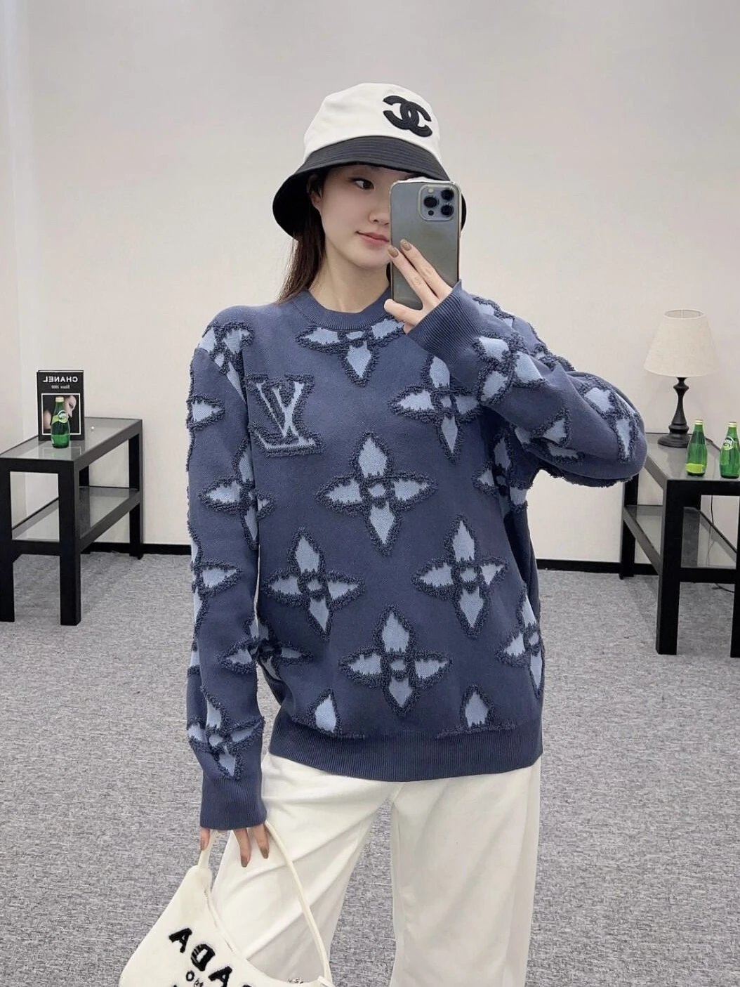 RD-C366 · Blue Tonal Logo-Pattern Crewneck Sweater showcase view 6