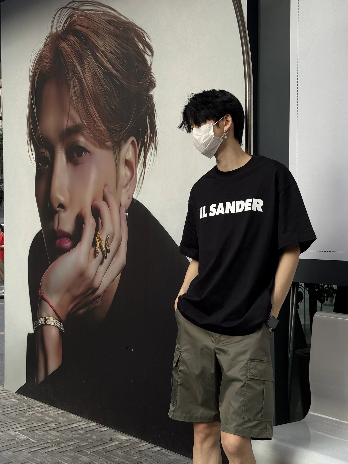 RD-C144 · Logo-Print Relaxed T-Shirt showcase view 2