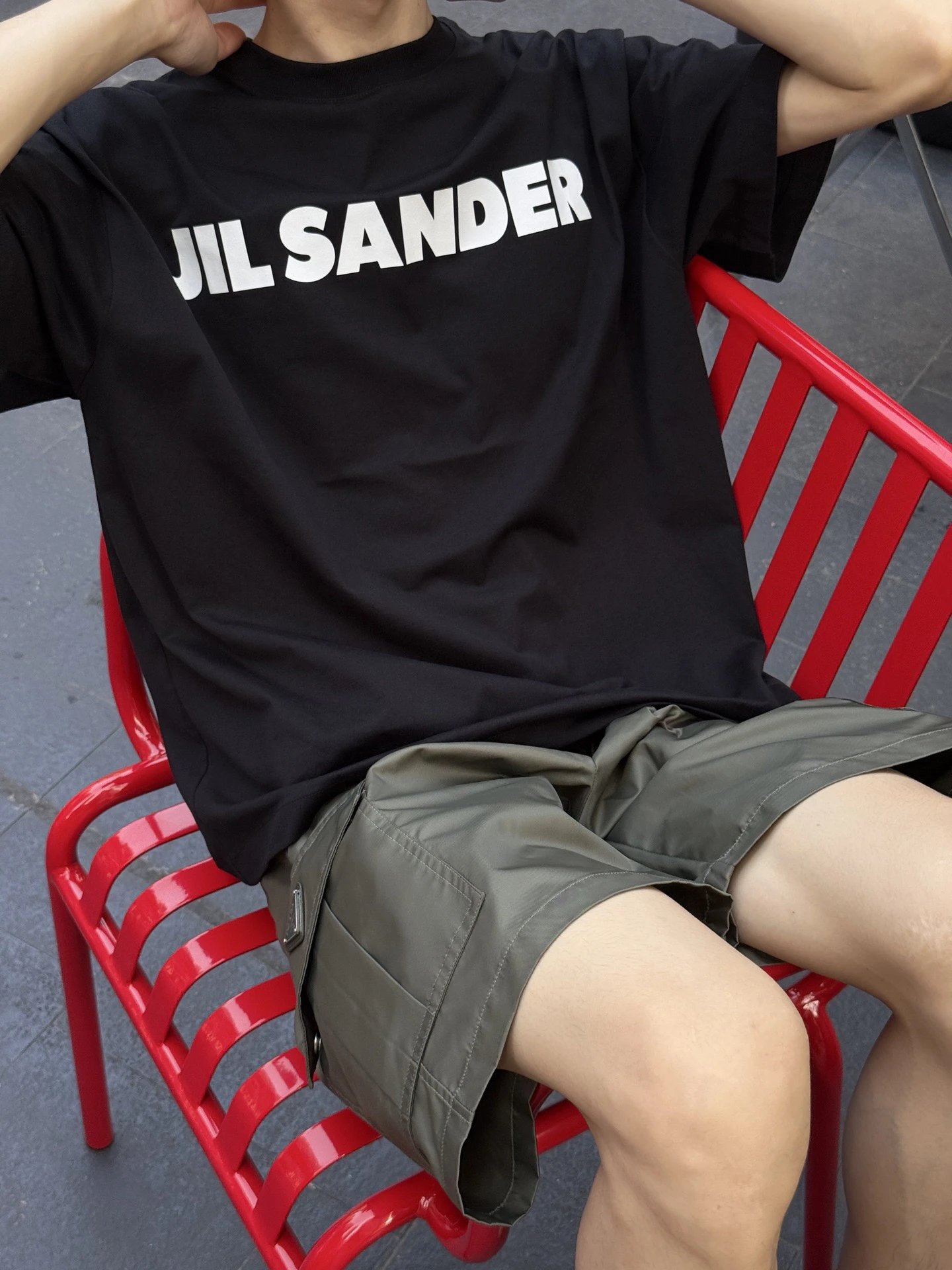 RD-C144 · Logo-Print Relaxed T-Shirt showcase view 4