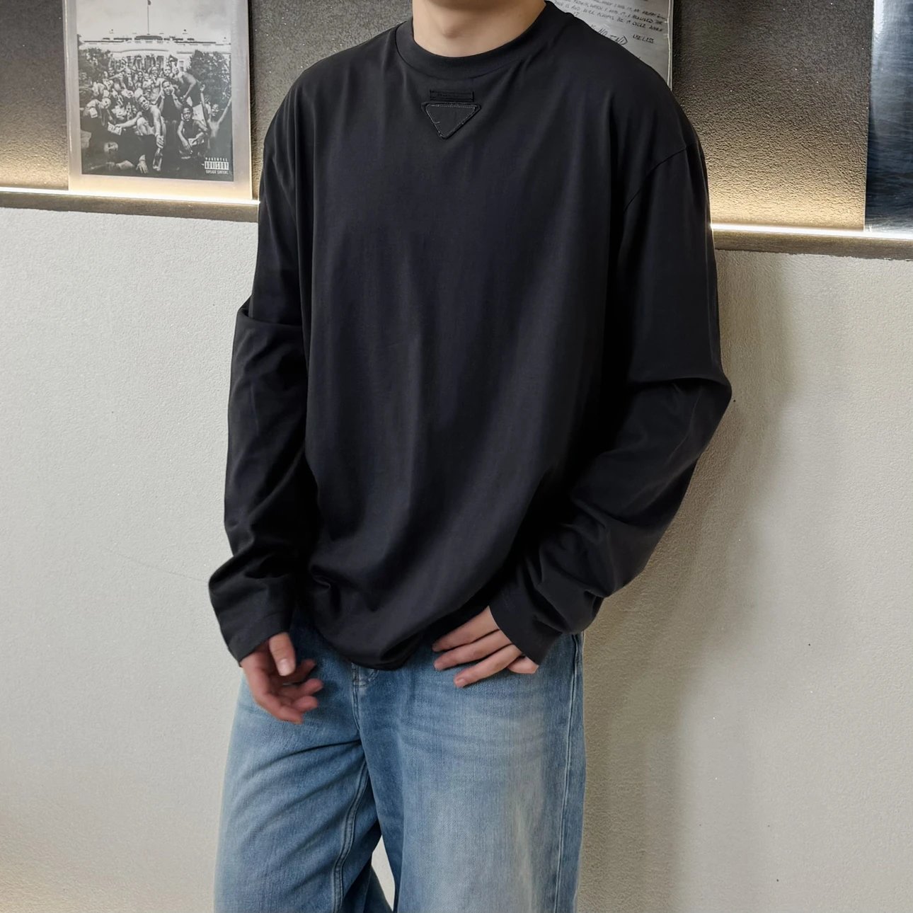 RD-C393 · Triangle-Patch Long-Sleeve T-Shirt showcase view 4