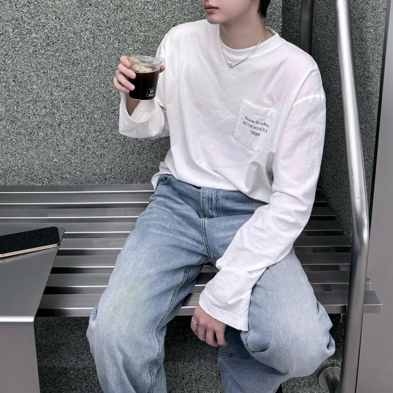 RD-C394 · Pocket-Print Long-Sleeve T-Shirt showcase view 1