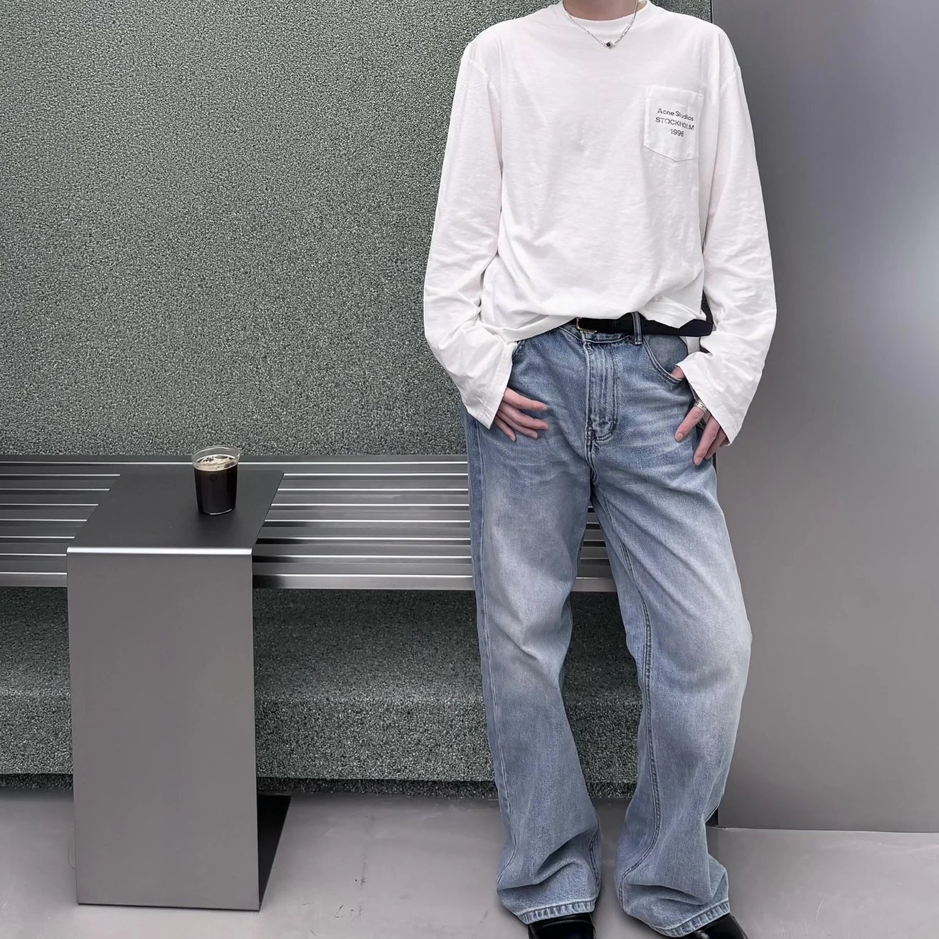 RD-C394 · Pocket-Print Long-Sleeve T-Shirt showcase view 2