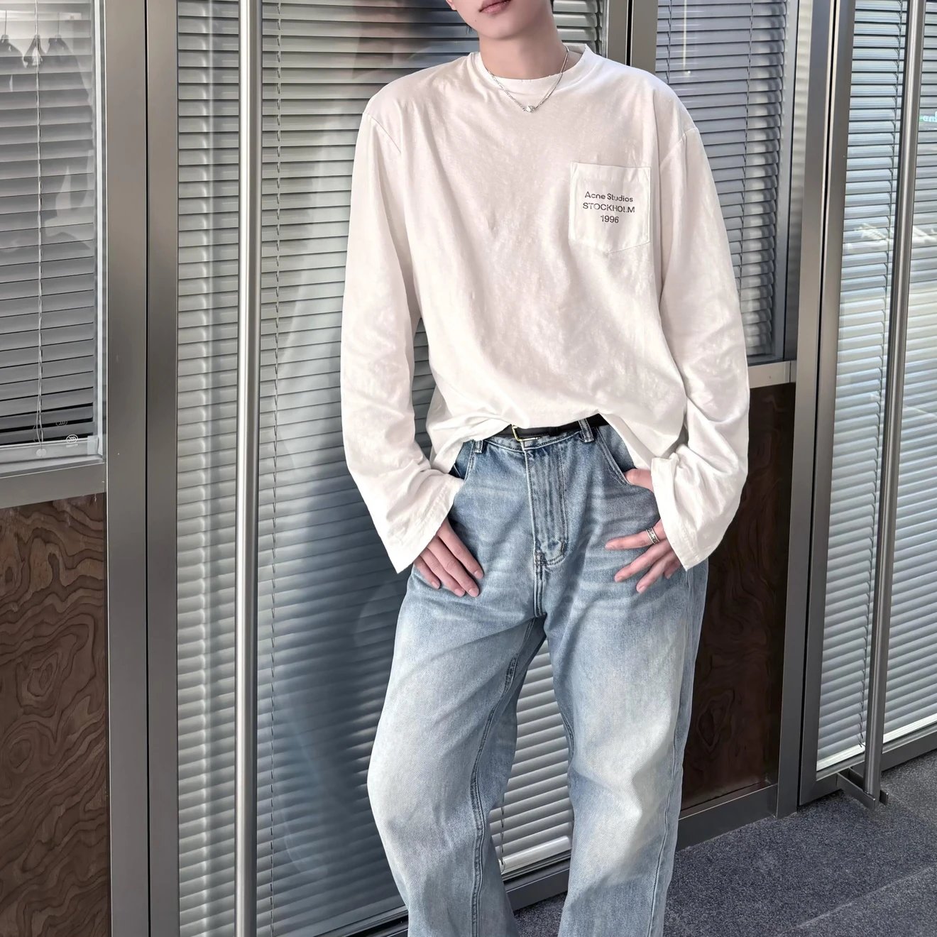 RD-C394 · Pocket-Print Long-Sleeve T-Shirt showcase view 3