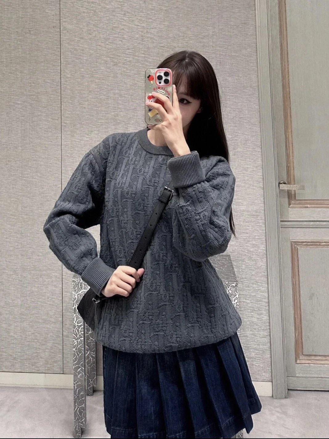 RD-C367 · Tonal Motif Crewneck Sweater showcase view 7