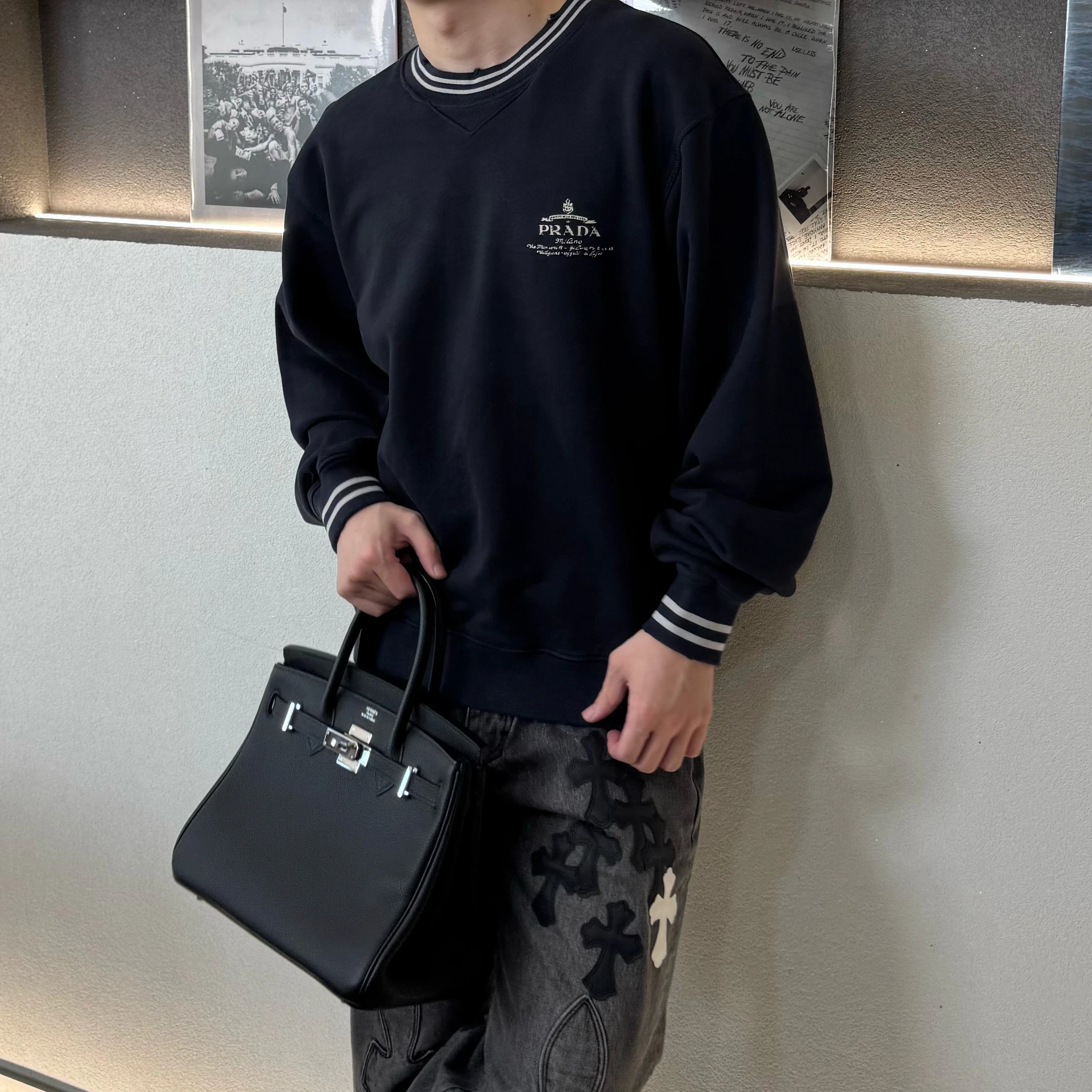 RD-C261 · Washed Black Crewneck Sweatshirt showcase view 2