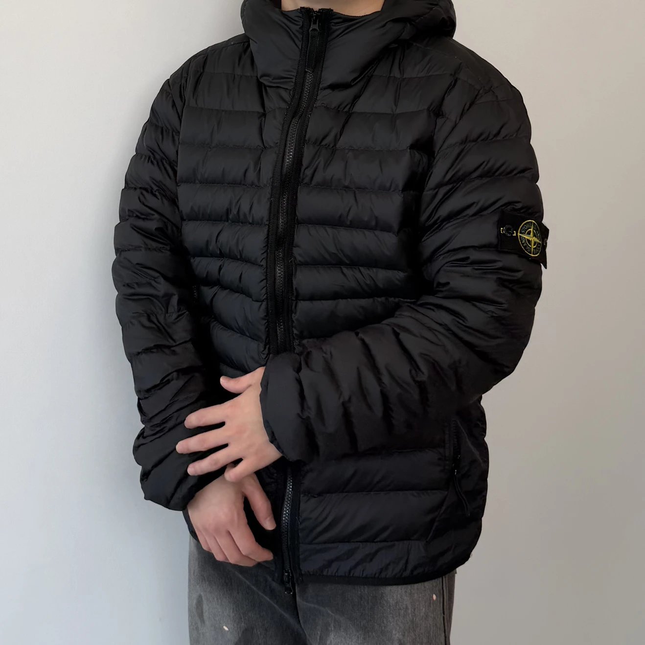 RD-C321 · Lightweight Recycled-Nylon Hooded Down Jacket showcase view 2