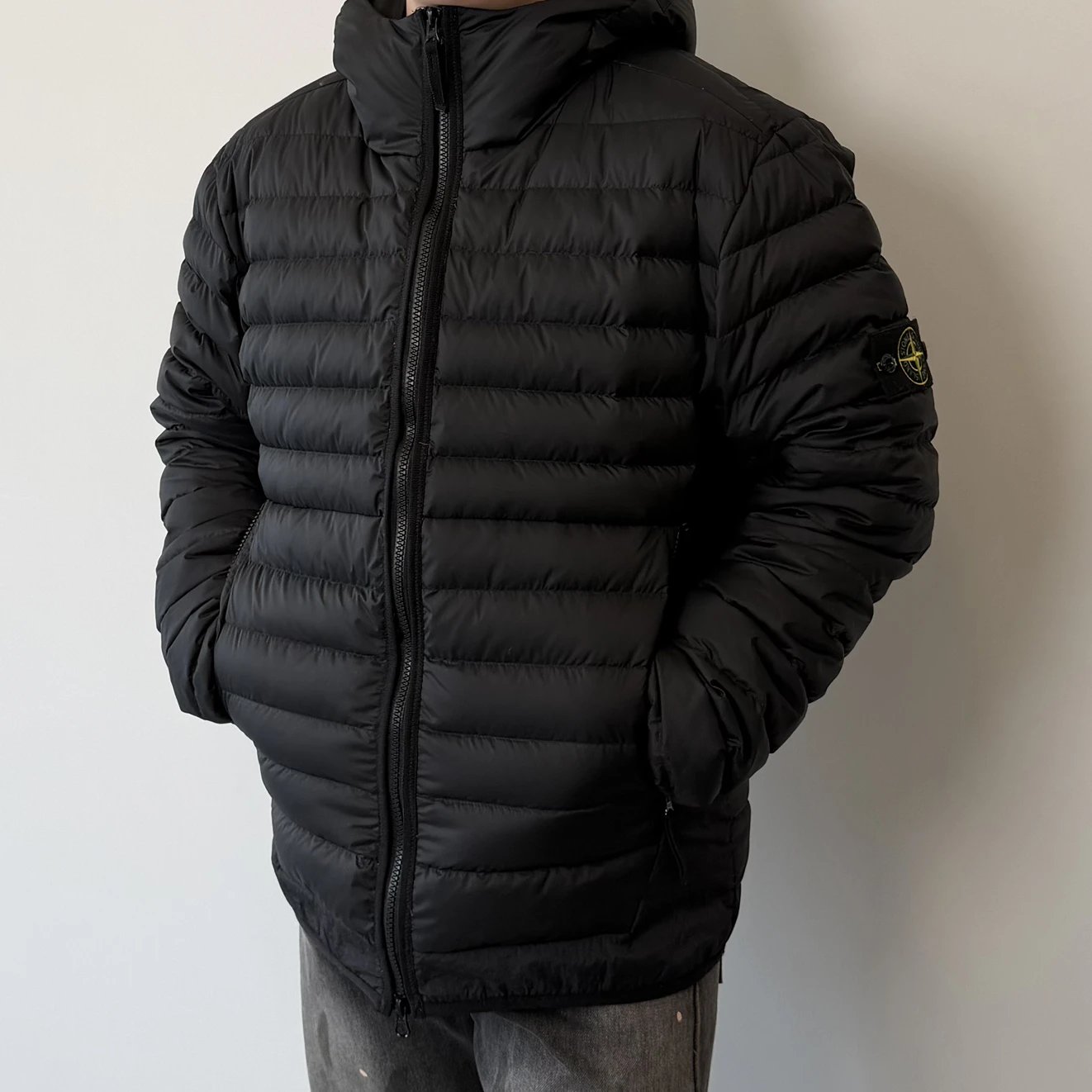 RD-C321 · Lightweight Recycled-Nylon Hooded Down Jacket showcase view 7