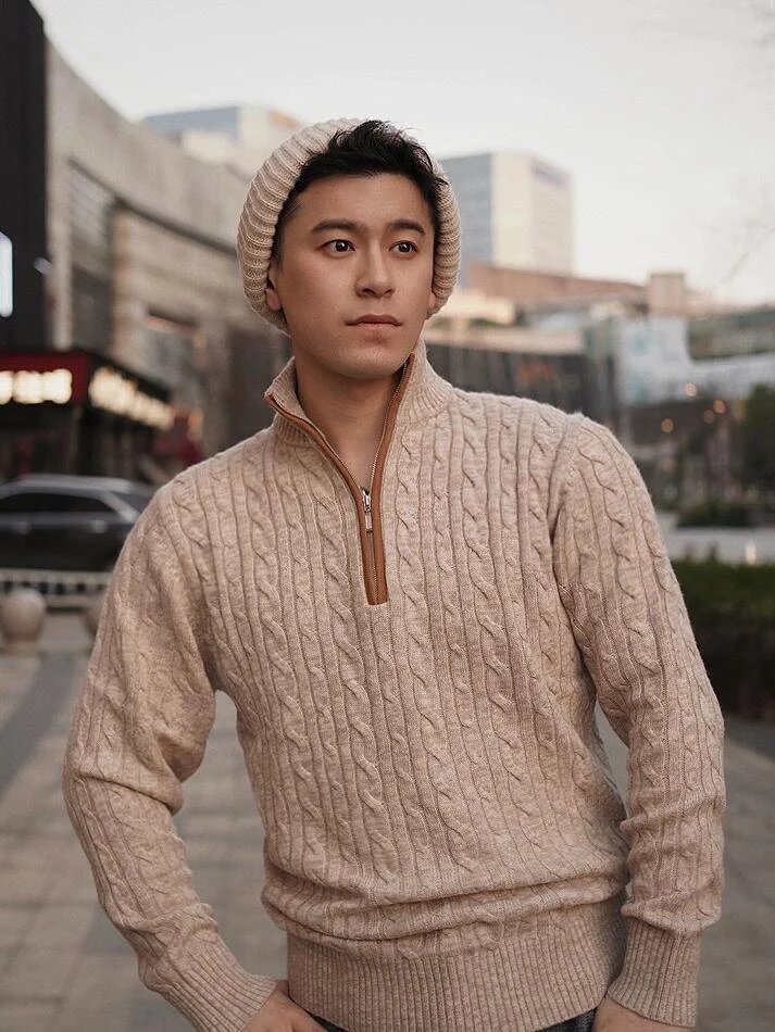 RD-C368 · Cashmere-Blend Cable-Knit Half-Zip Sweater showcase view 5