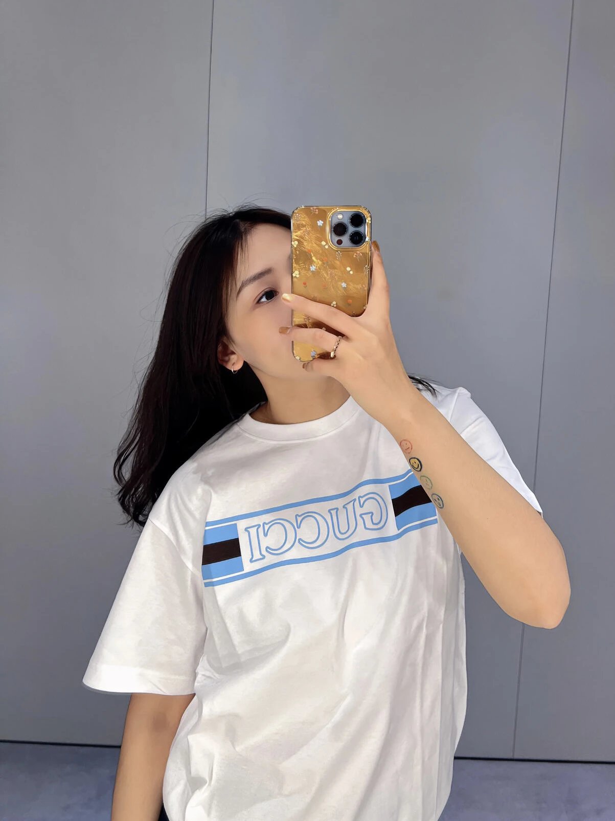 RD-C091 · Graphic Knit-Cotton T-Shirt in White showcase view 5