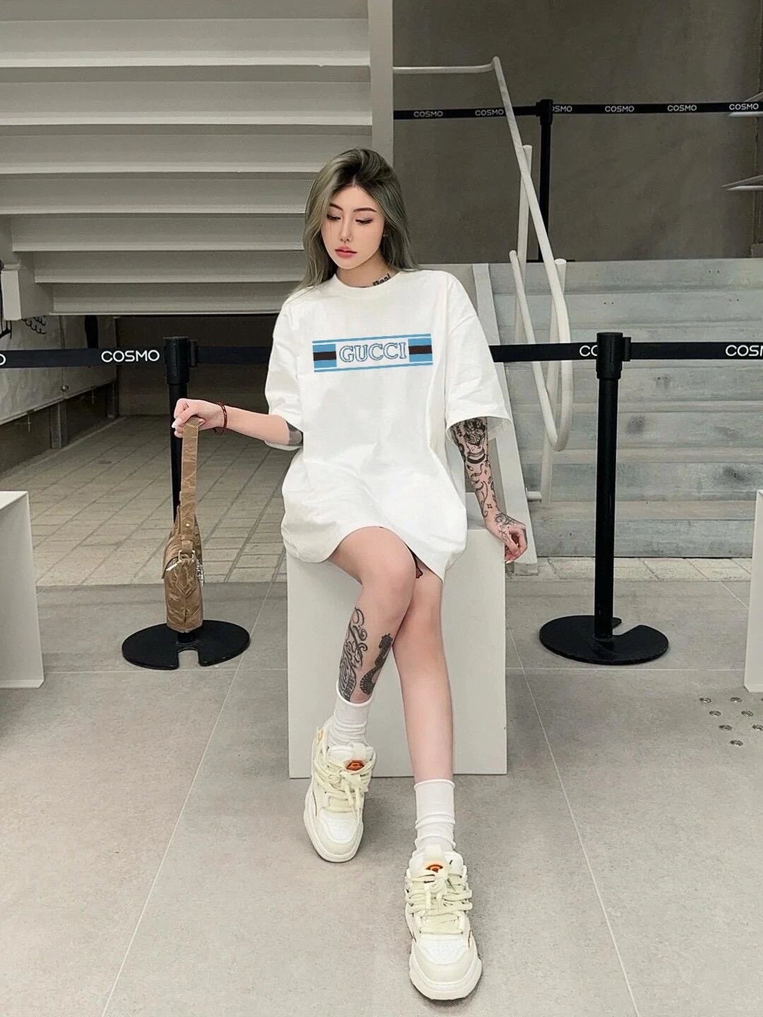 RD-C091 · Graphic Knit-Cotton T-Shirt in White showcase view 7