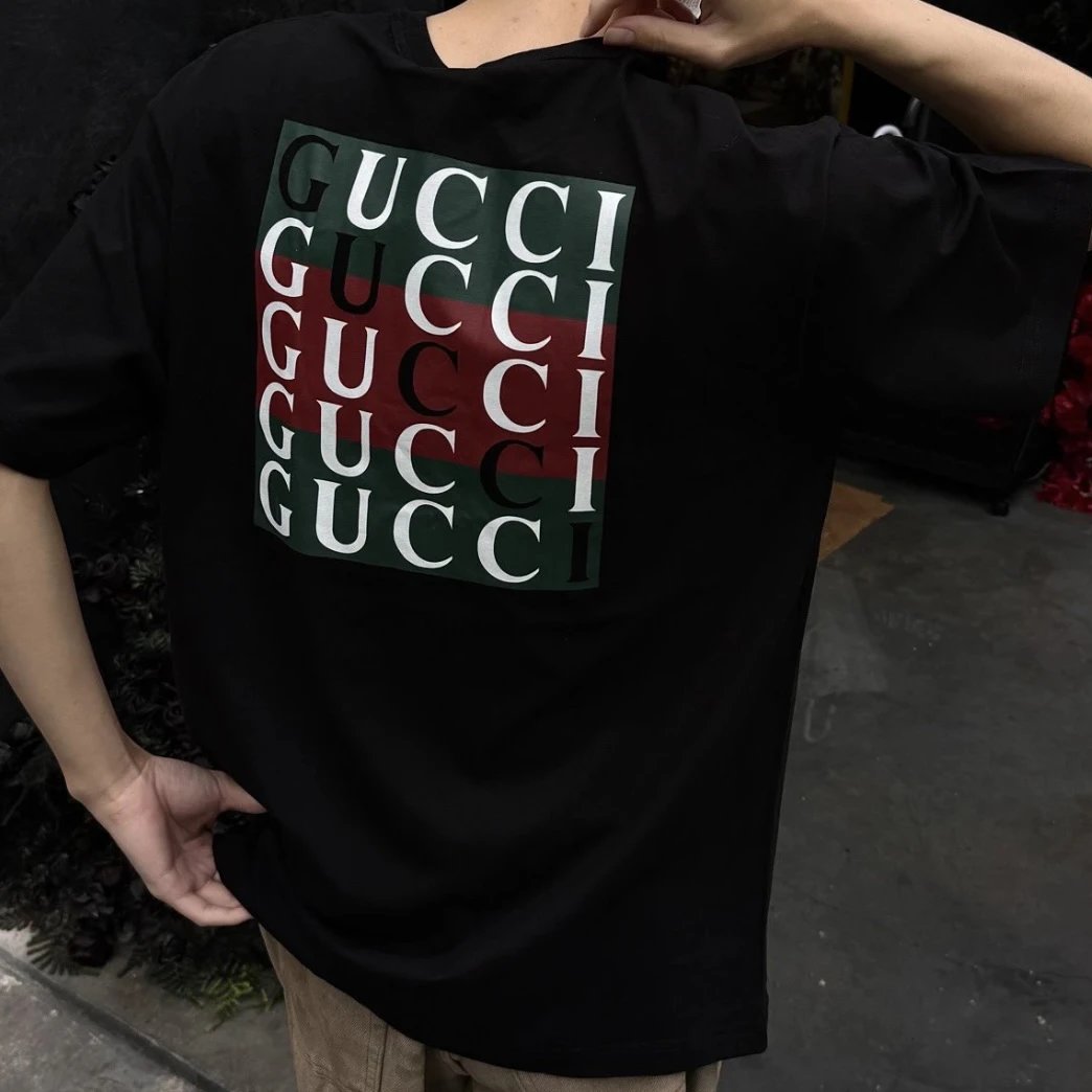 RD-C090 · Relaxed Letter-Print Crewneck T-Shirt showcase view 4