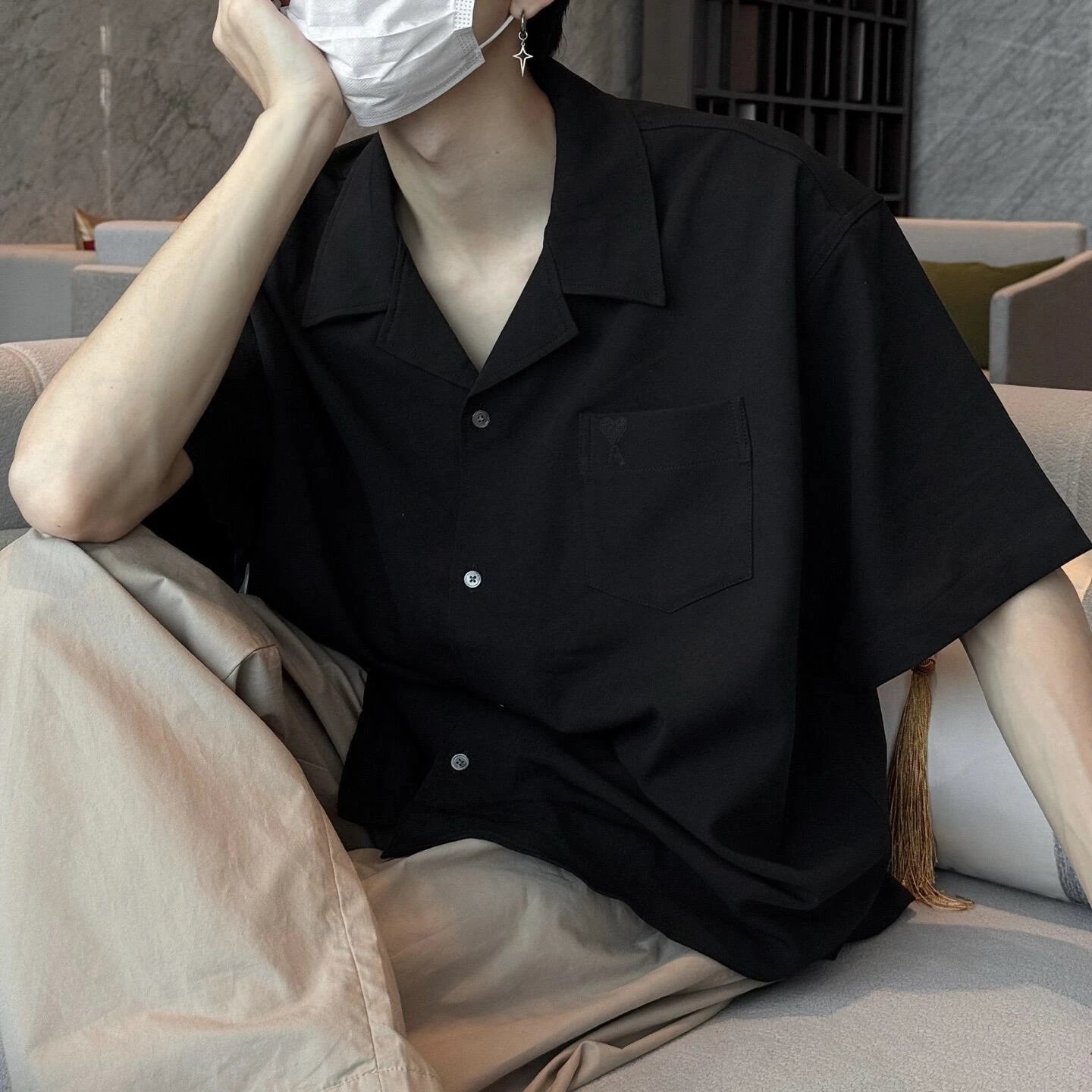 RD-C146 · Black Relaxed-Fit Cuban-Collar Shirt showcase view 3